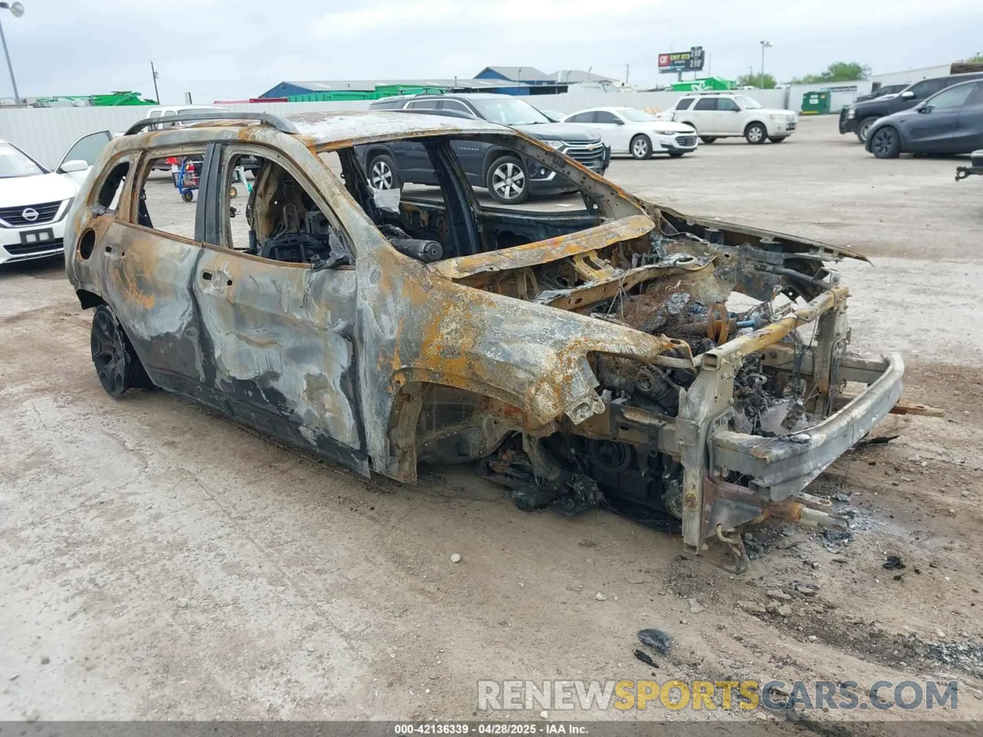 1 Photograph of a damaged car 1C4PJMBX4ND517170 JEEP CHEROKEE 2022
