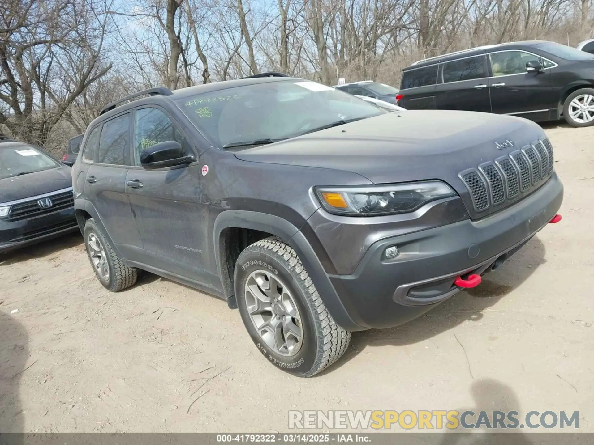 1 Photograph of a damaged car 1C4PJMBX4ND536592 JEEP CHEROKEE 2022
