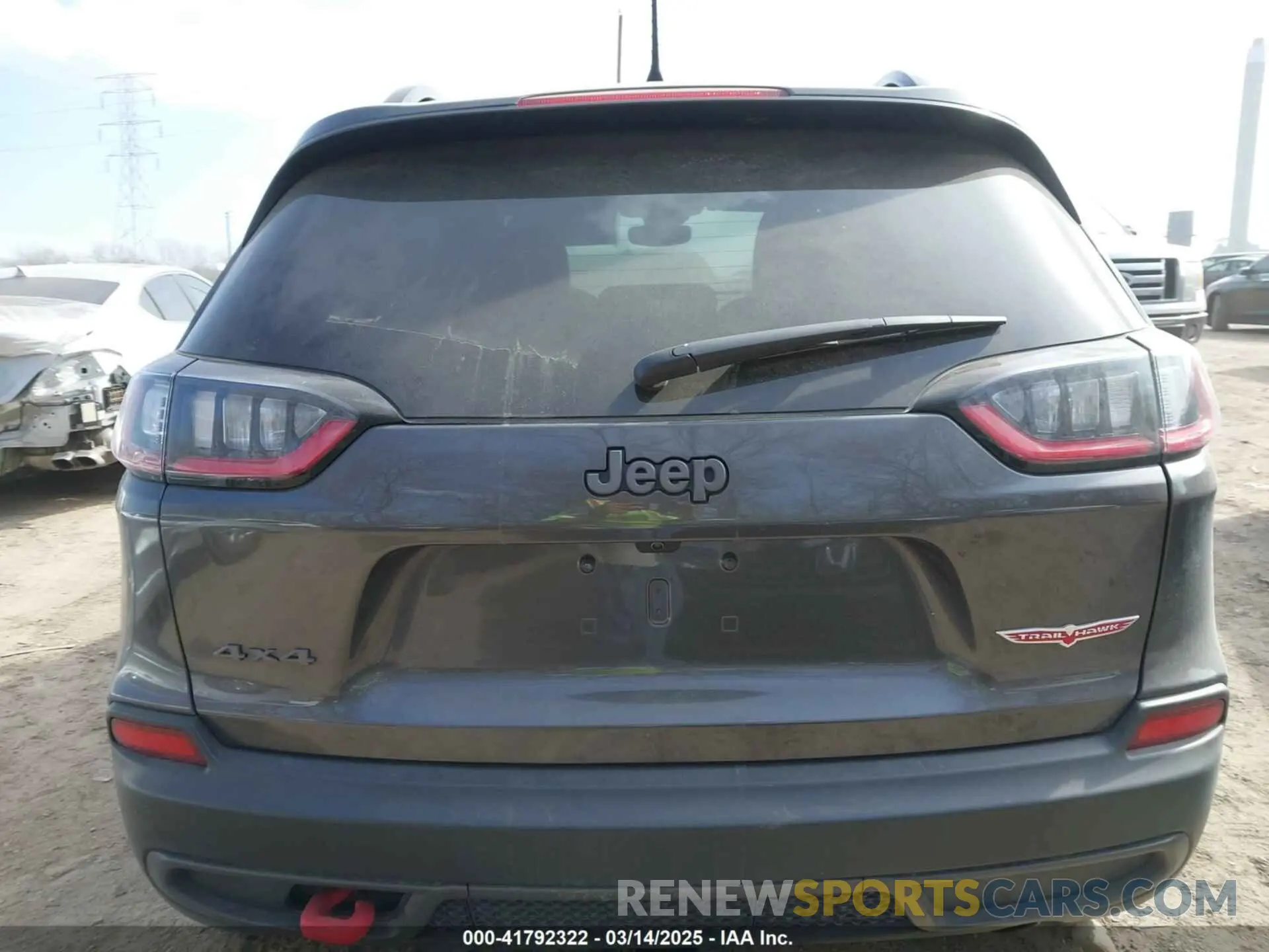 16 Photograph of a damaged car 1C4PJMBX4ND536592 JEEP CHEROKEE 2022