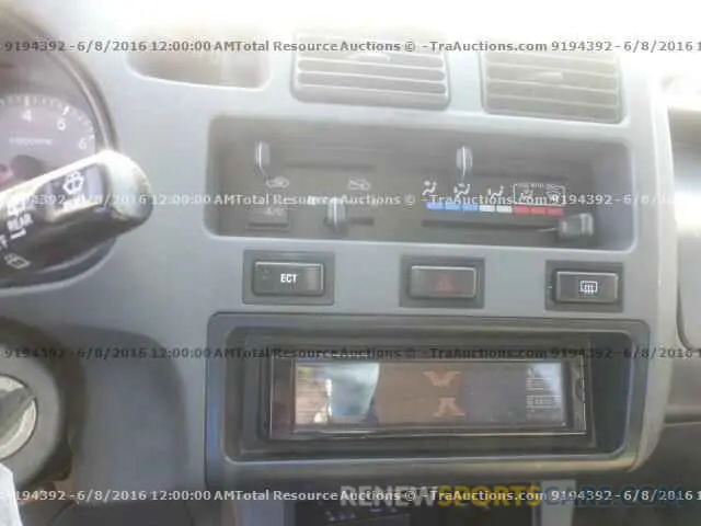 9 Photograph of a damaged car 1C4PJMBX7ND550115 JEEP CHEROKEE 2022