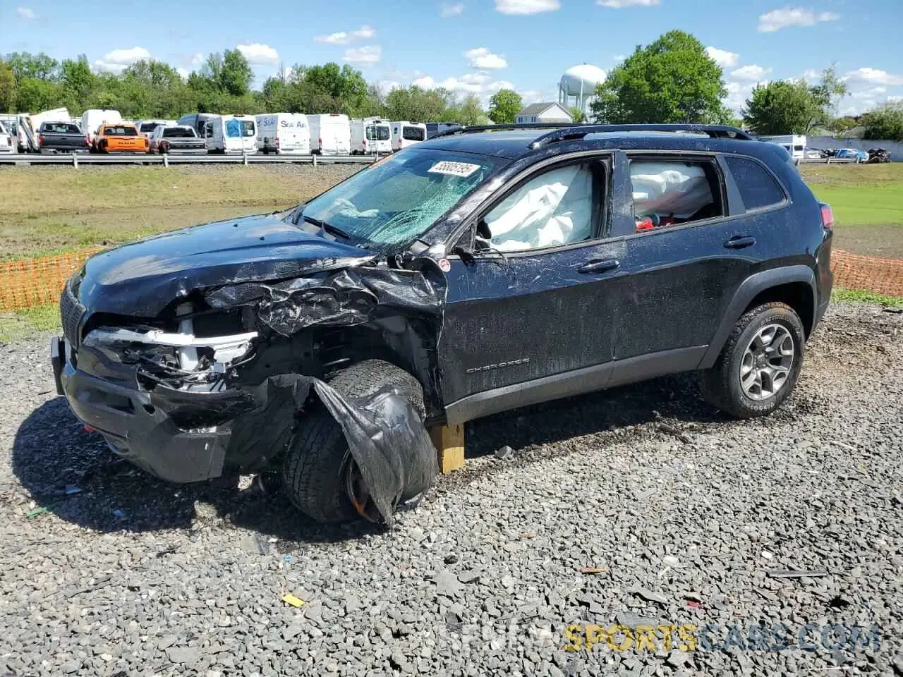1 Photograph of a damaged car 1C4PJMBX8ND543366 JEEP CHEROKEE 2022