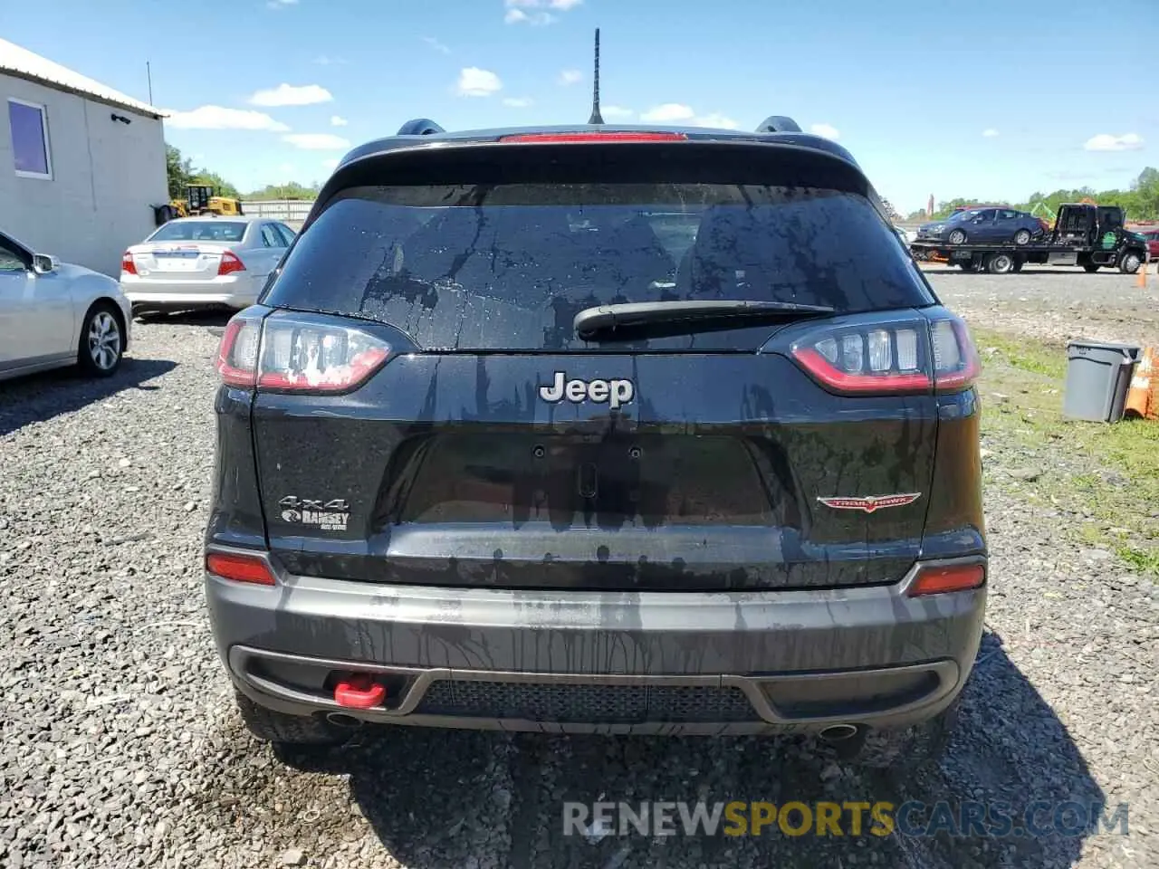 6 Photograph of a damaged car 1C4PJMBX8ND543366 JEEP CHEROKEE 2022