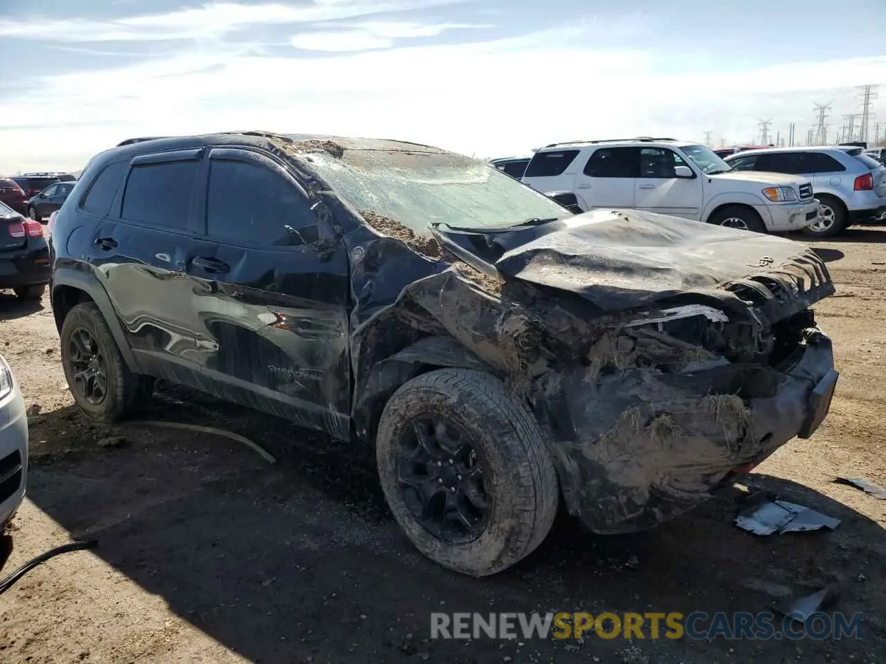 4 Photograph of a damaged car 1C4PJMBX9ND516418 JEEP CHEROKEE 2022