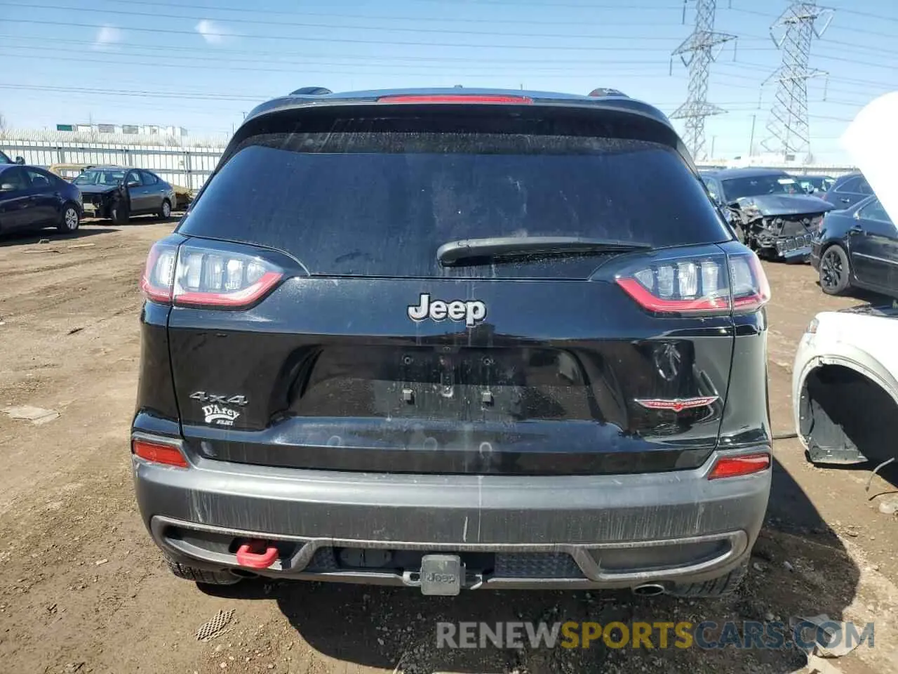 6 Photograph of a damaged car 1C4PJMBX9ND516418 JEEP CHEROKEE 2022