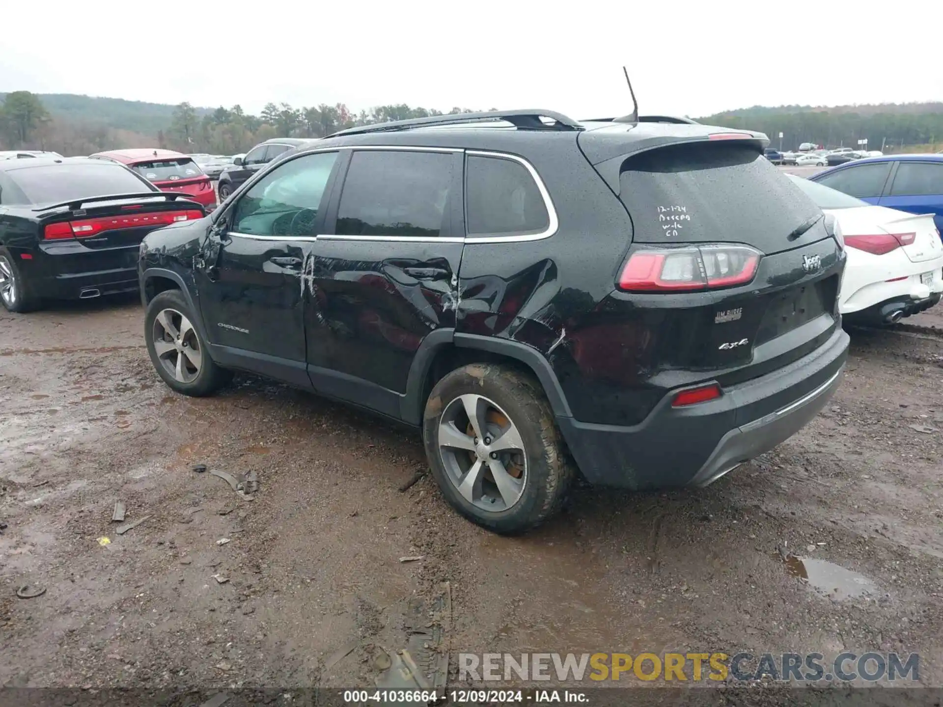 3 Photograph of a damaged car 1C4PJMDX4ND515240 JEEP CHEROKEE 2022