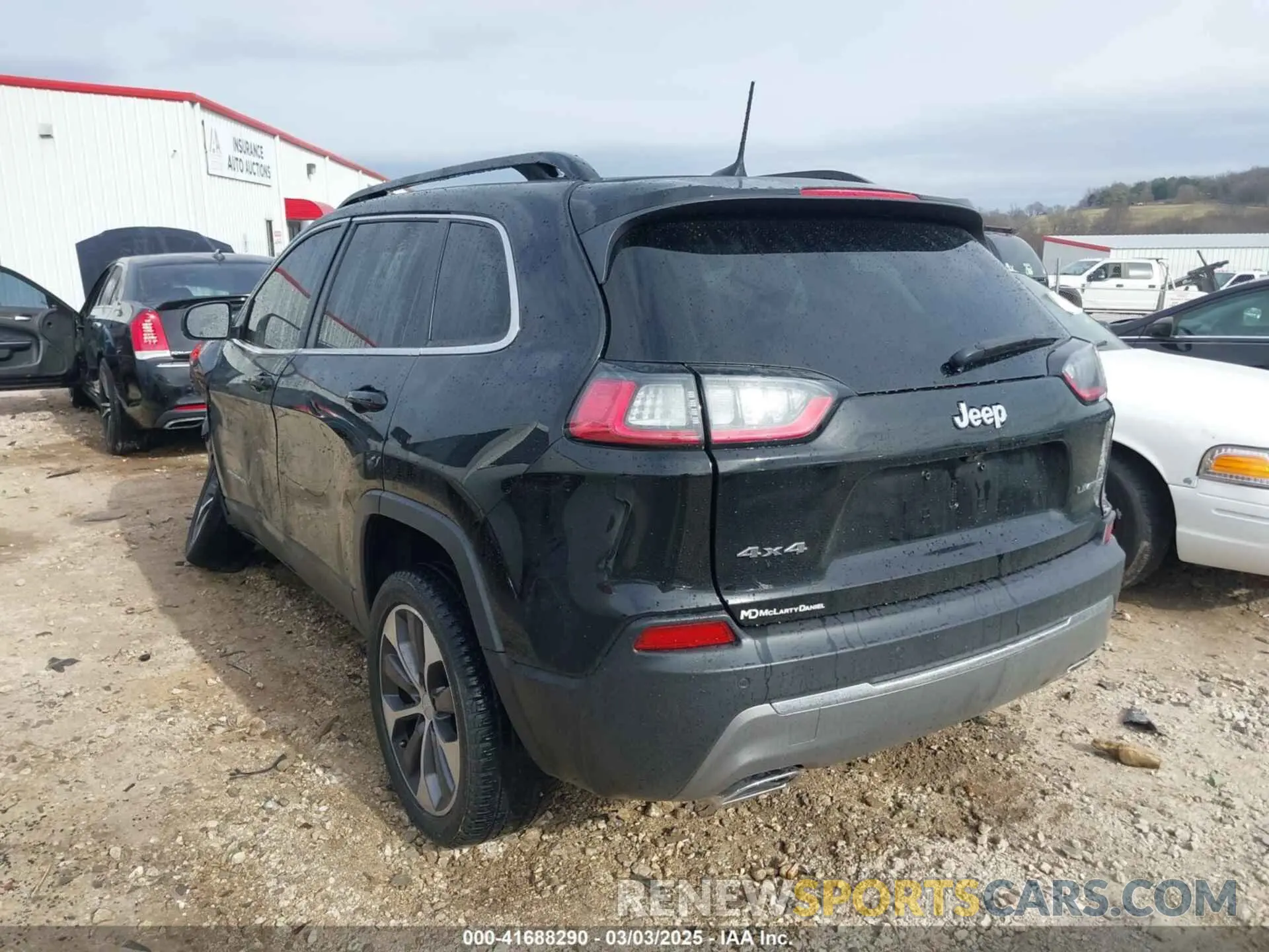 3 Photograph of a damaged car 1C4PJMDX7ND502983 JEEP CHEROKEE 2022