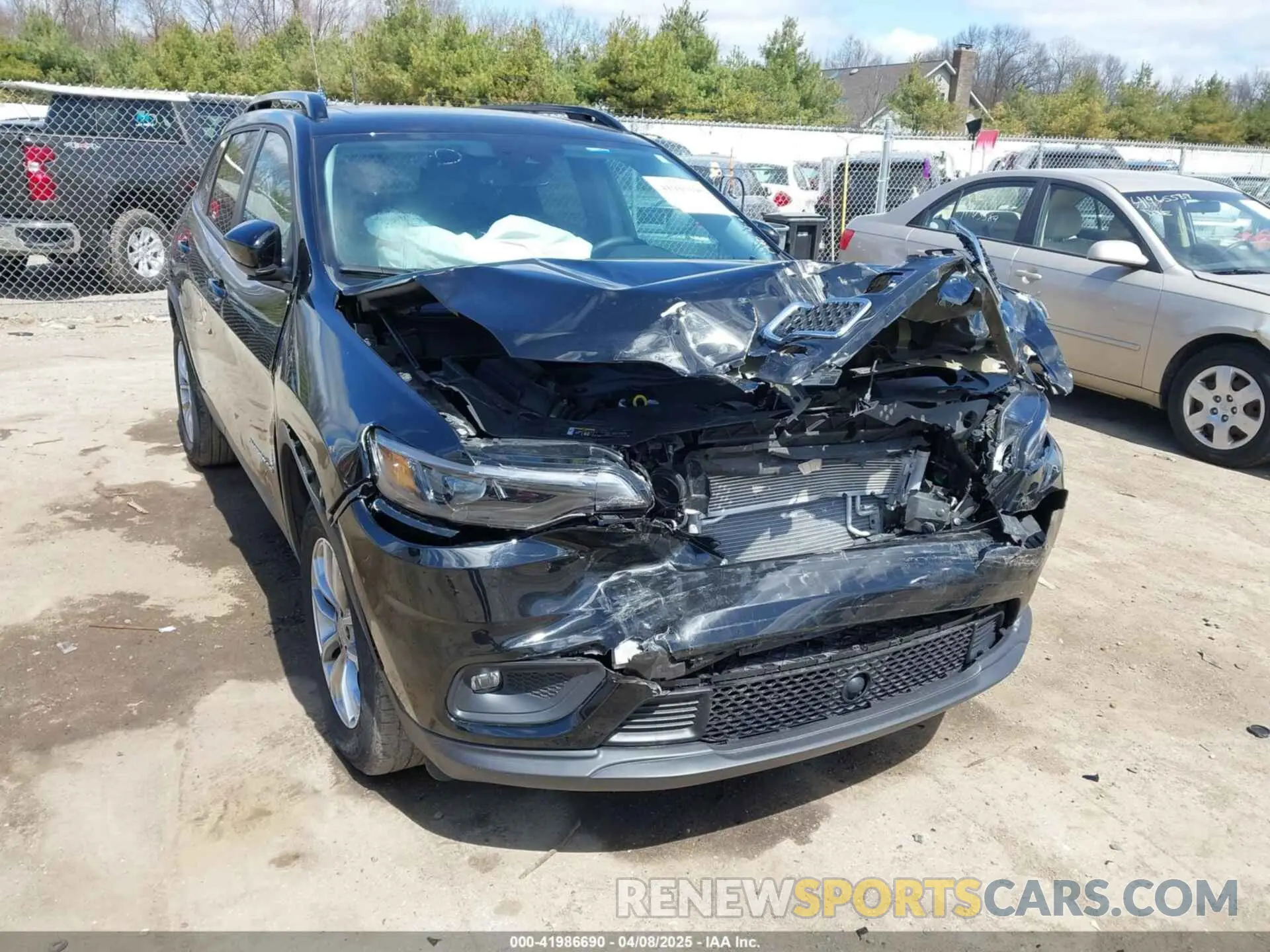 6 Photograph of a damaged car 1C4PJMMN1ND527294 JEEP CHEROKEE 2022
