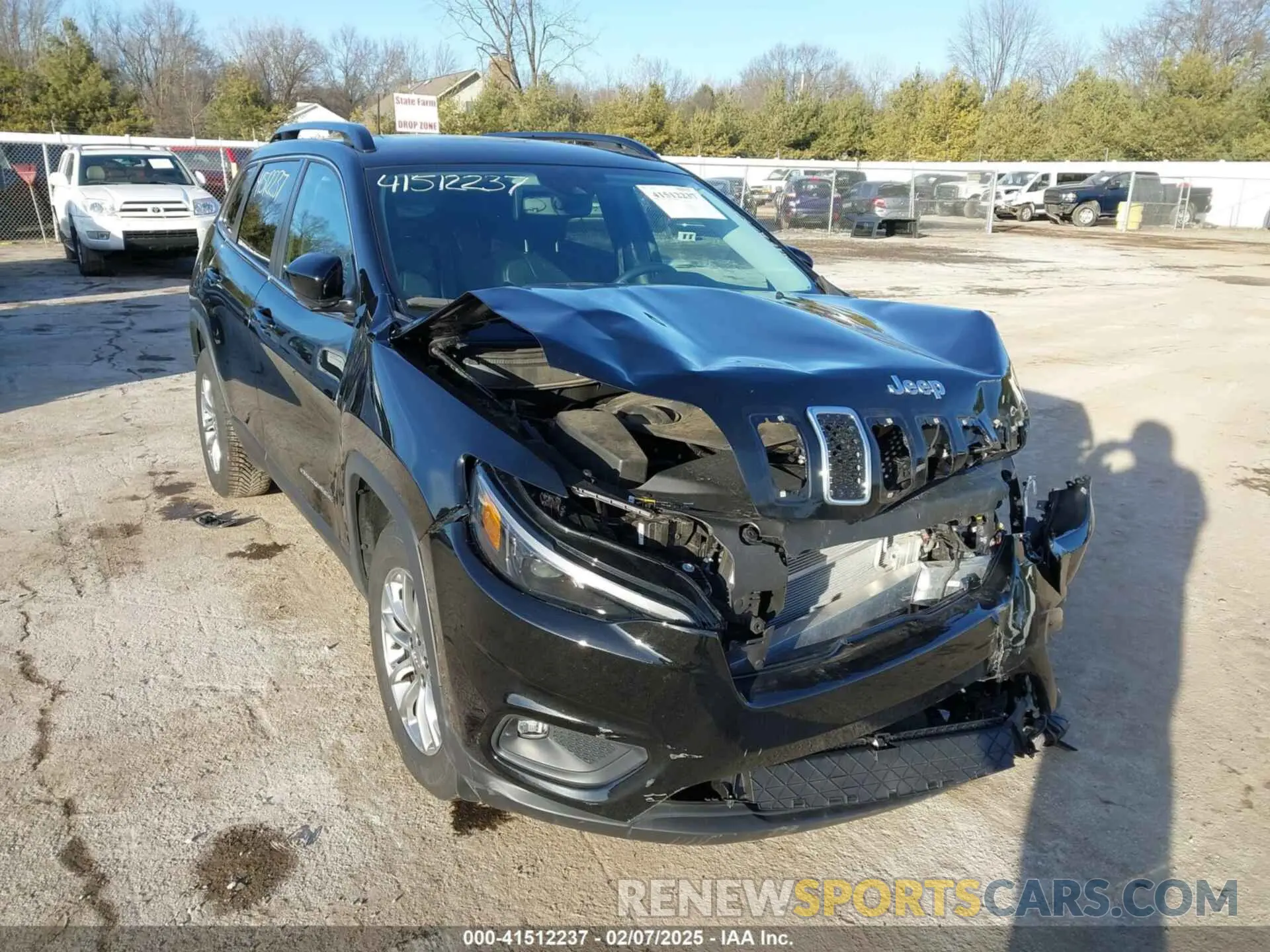 1 Photograph of a damaged car 1C4PJMMX6ND509858 JEEP CHEROKEE 2022