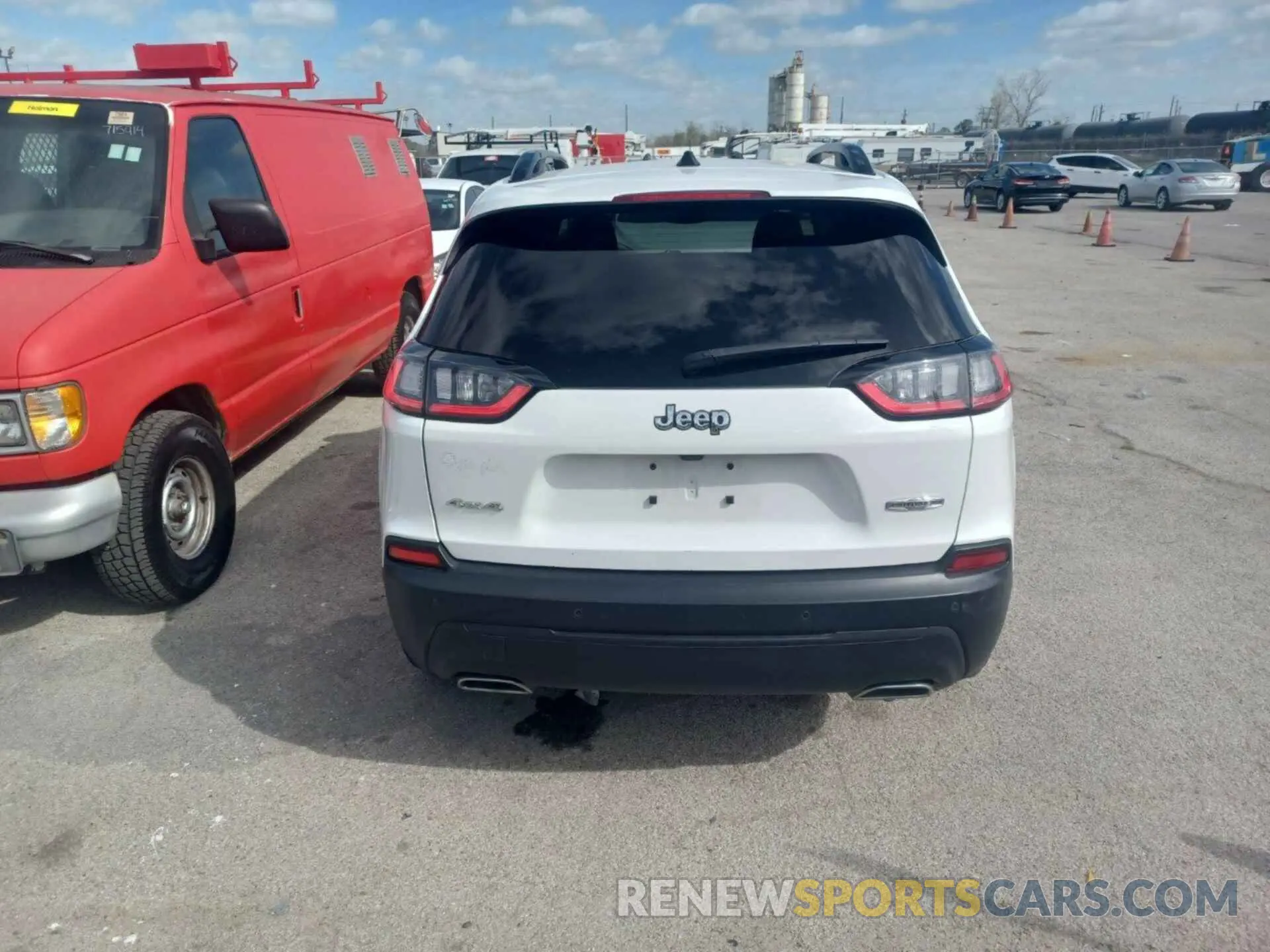 9 Photograph of a damaged car 1C4PJMMX8ND505908 JEEP CHEROKEE 2022