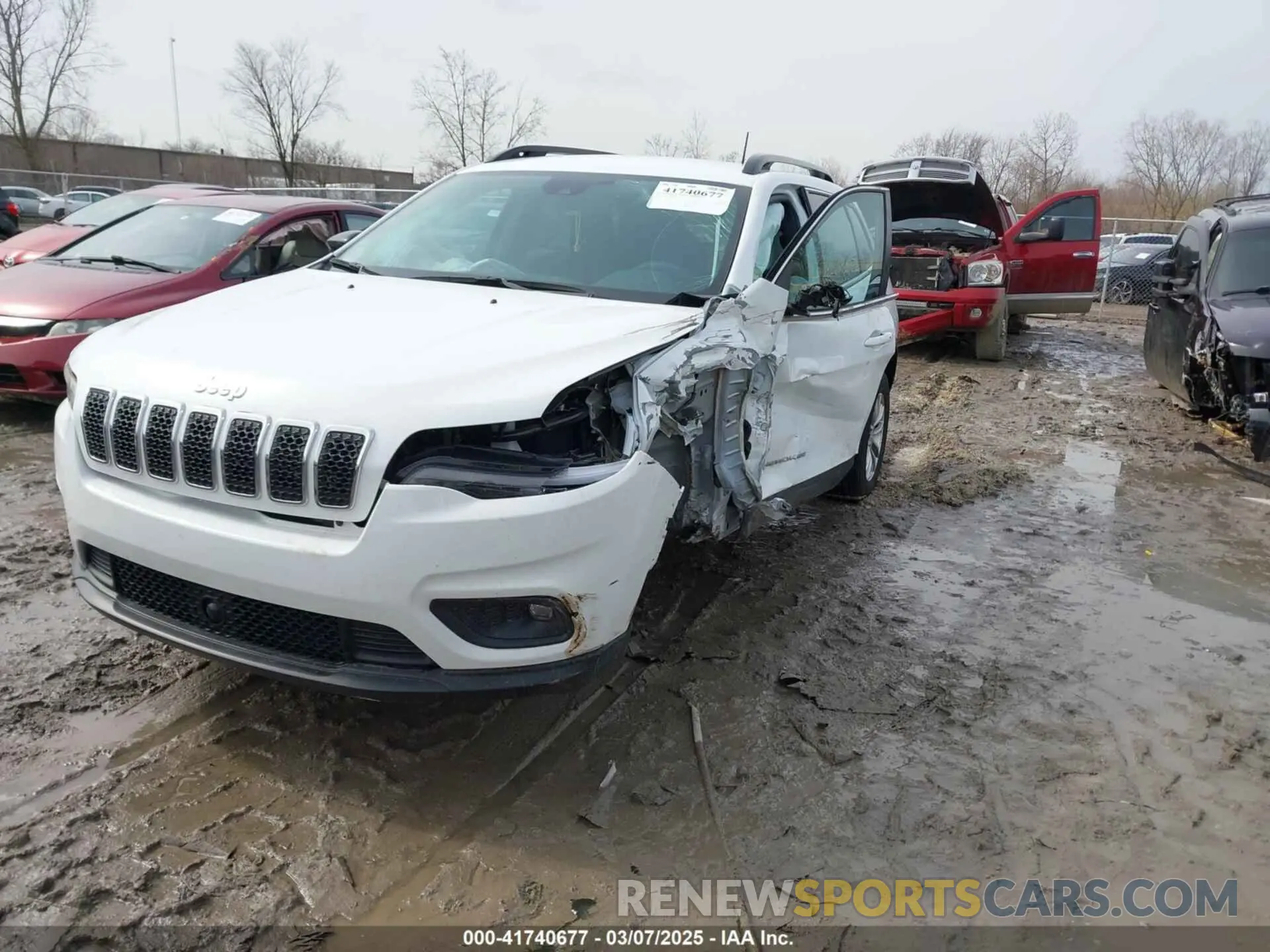 2 Photograph of a damaged car 1C4PJMMX9ND512088 JEEP CHEROKEE 2022
