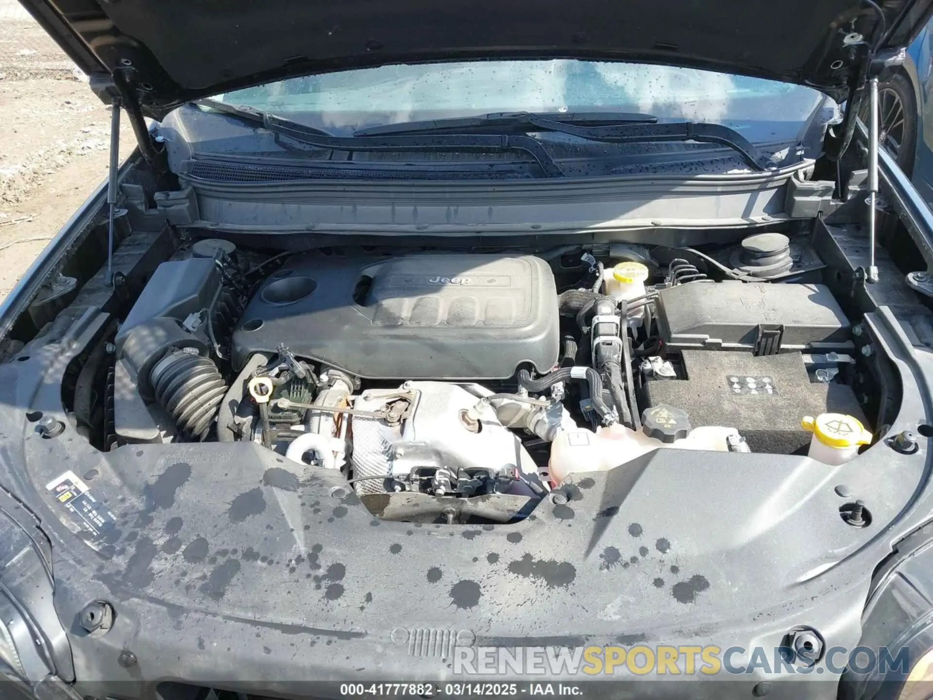 9 Photograph of a damaged car 1C4PJMBN3PD104741 JEEP CHEROKEE 2023