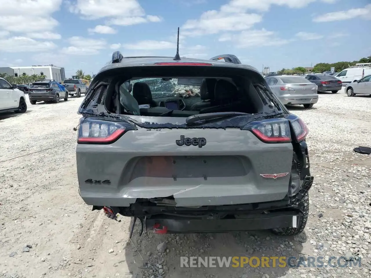 6 Photograph of a damaged car 1C4PJMBN7PD116214 JEEP CHEROKEE 2023