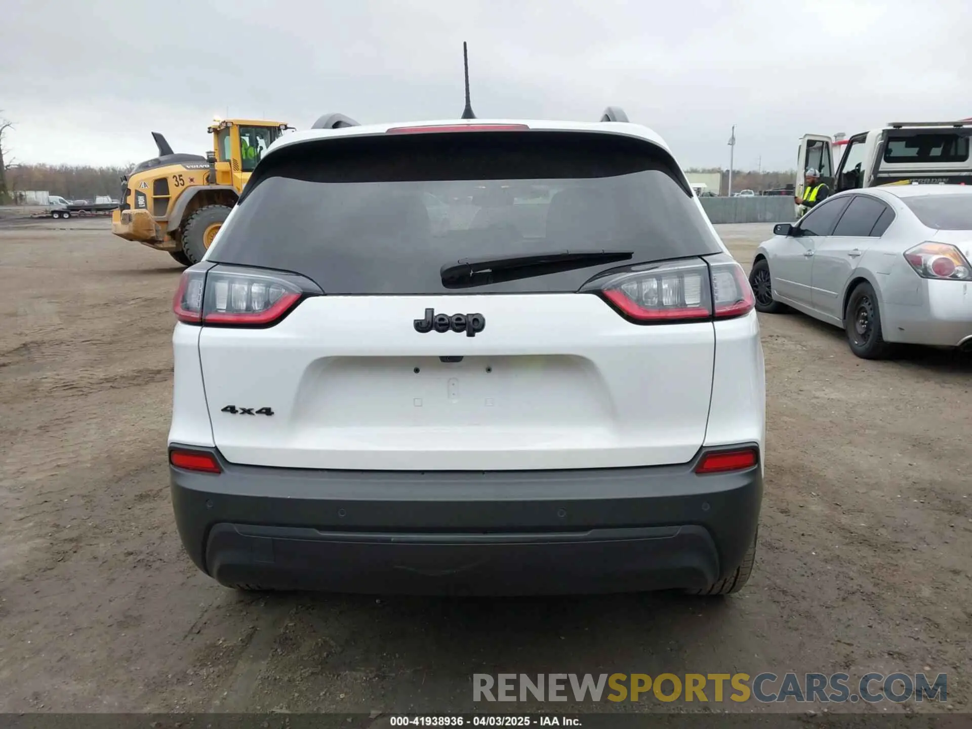 16 Photograph of a damaged car 1C4PJMMB0PD115392 JEEP CHEROKEE 2023