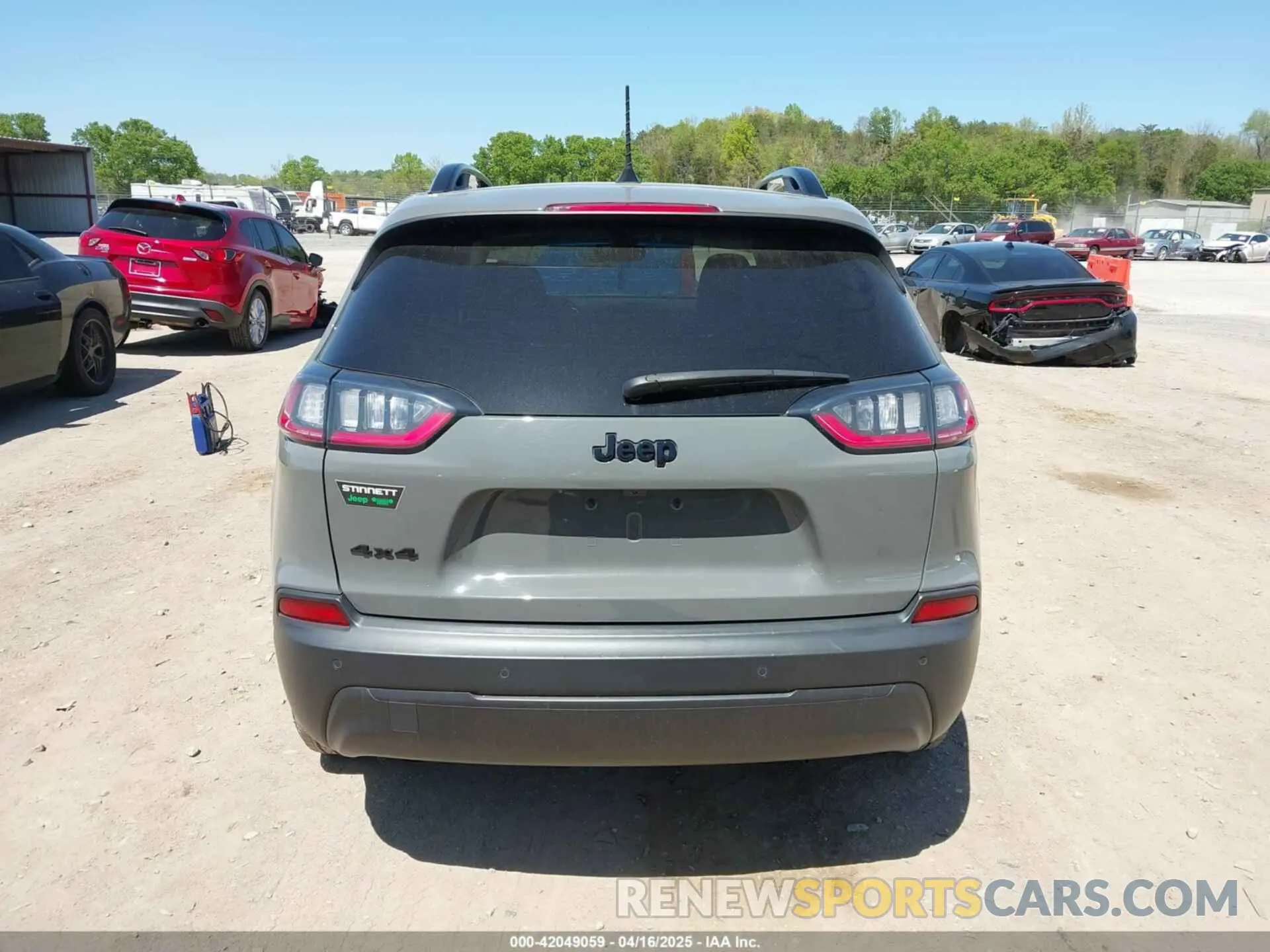 16 Photograph of a damaged car 1C4PJMMB2PD113241 JEEP CHEROKEE 2023
