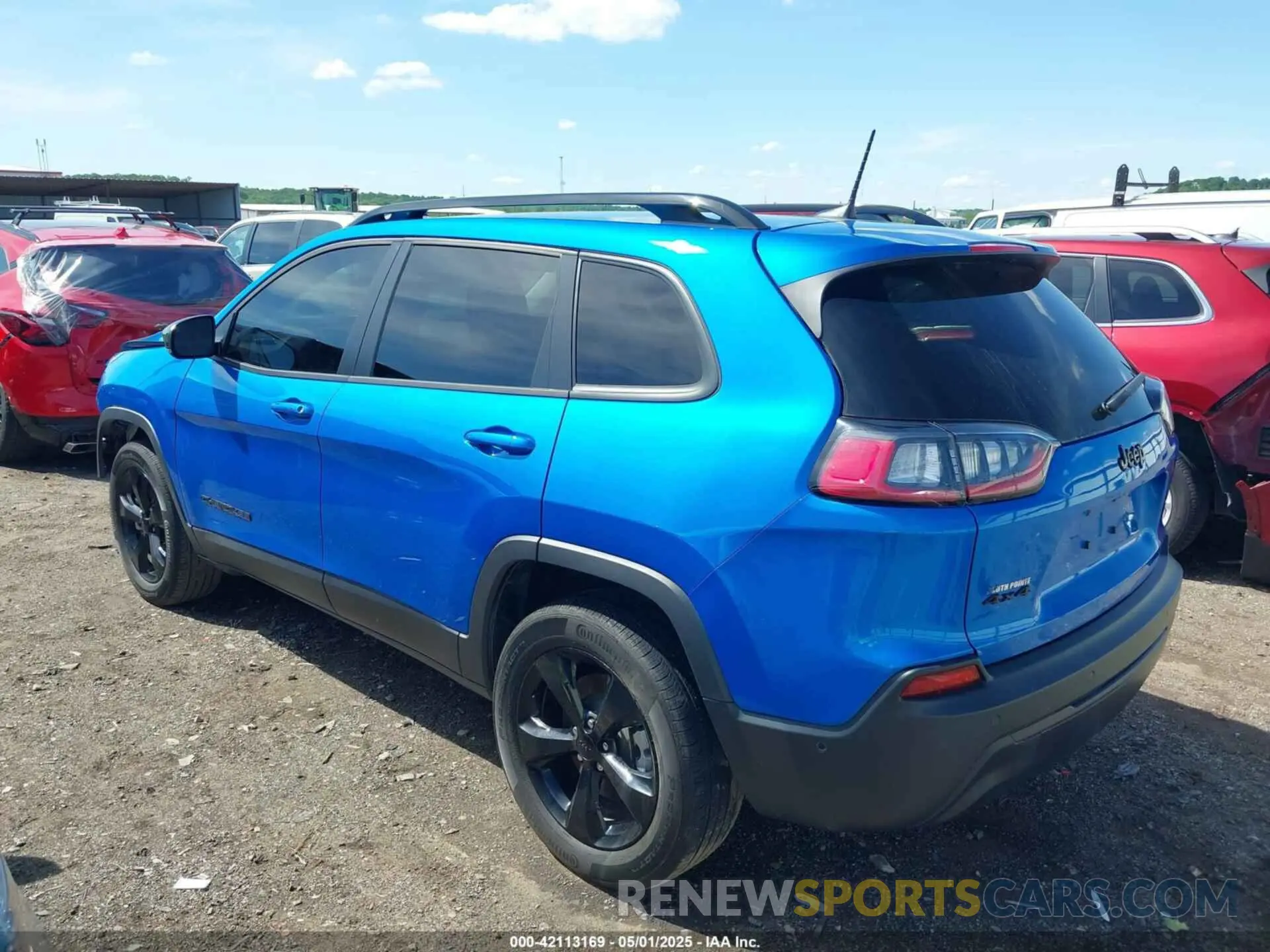 15 Photograph of a damaged car 1C4PJMMB5PD108096 JEEP CHEROKEE 2023
