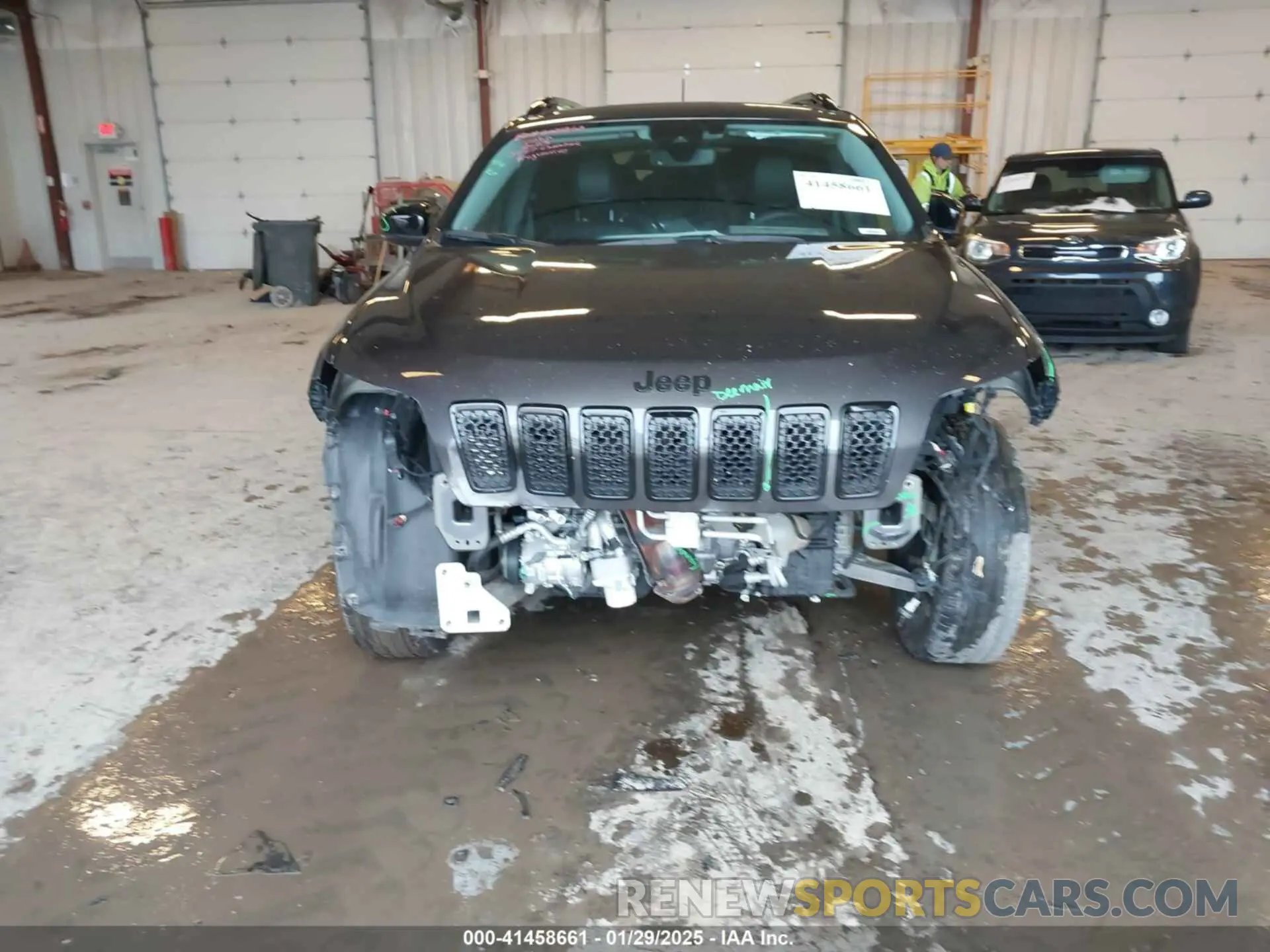 6 Photograph of a damaged car 1C4PJMMB7PD107404 JEEP CHEROKEE 2023