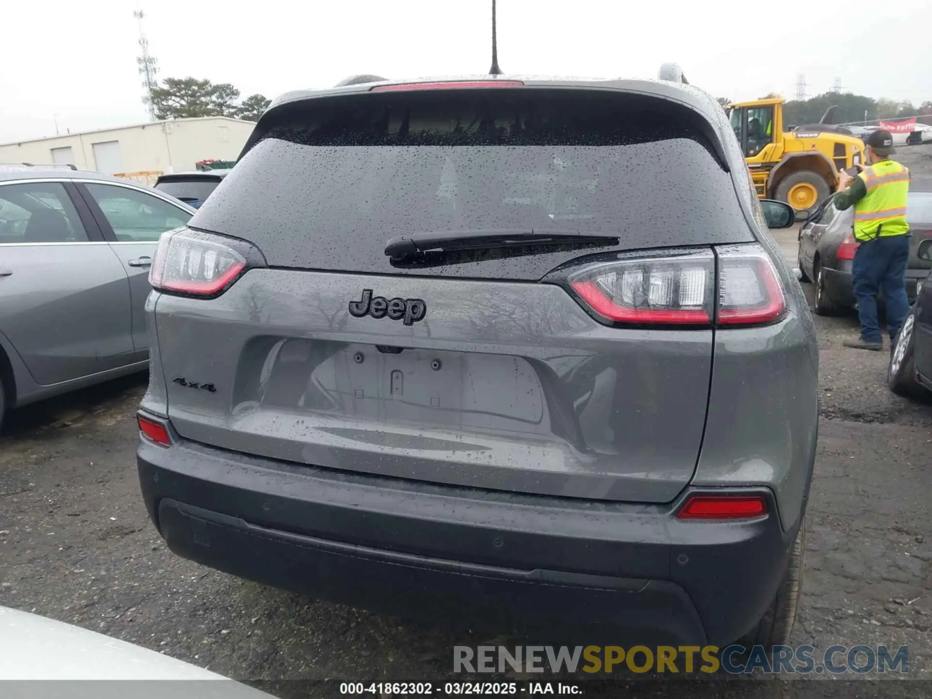 16 Photograph of a damaged car 1C4PJMMB8PD114958 JEEP CHEROKEE 2023