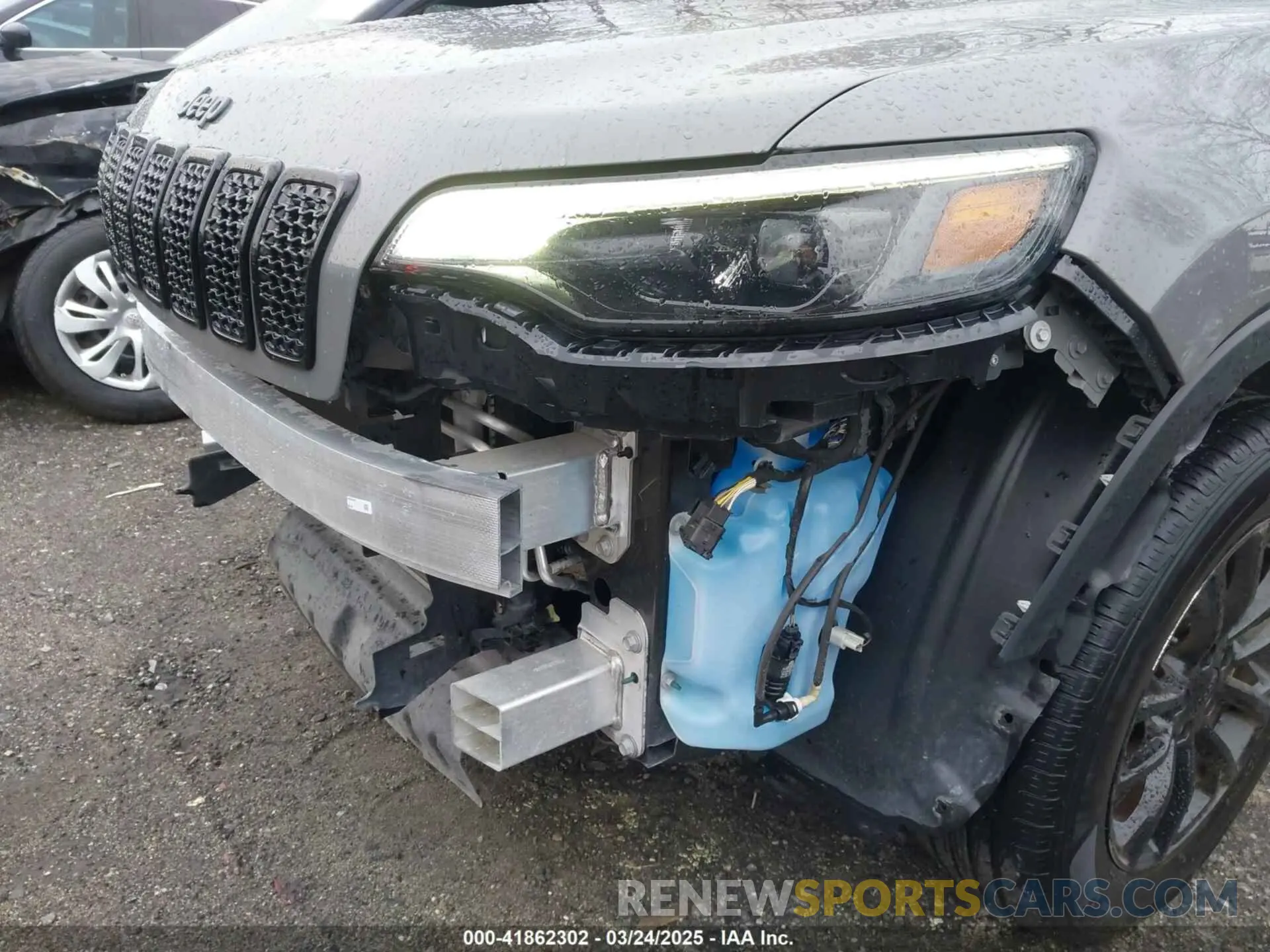 6 Photograph of a damaged car 1C4PJMMB8PD114958 JEEP CHEROKEE 2023