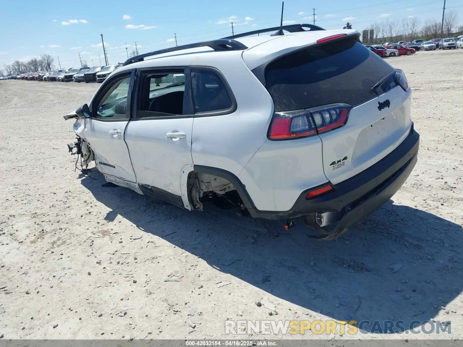 3 Photograph of a damaged car 1C4PJMMB9PD104634 JEEP CHEROKEE 2023