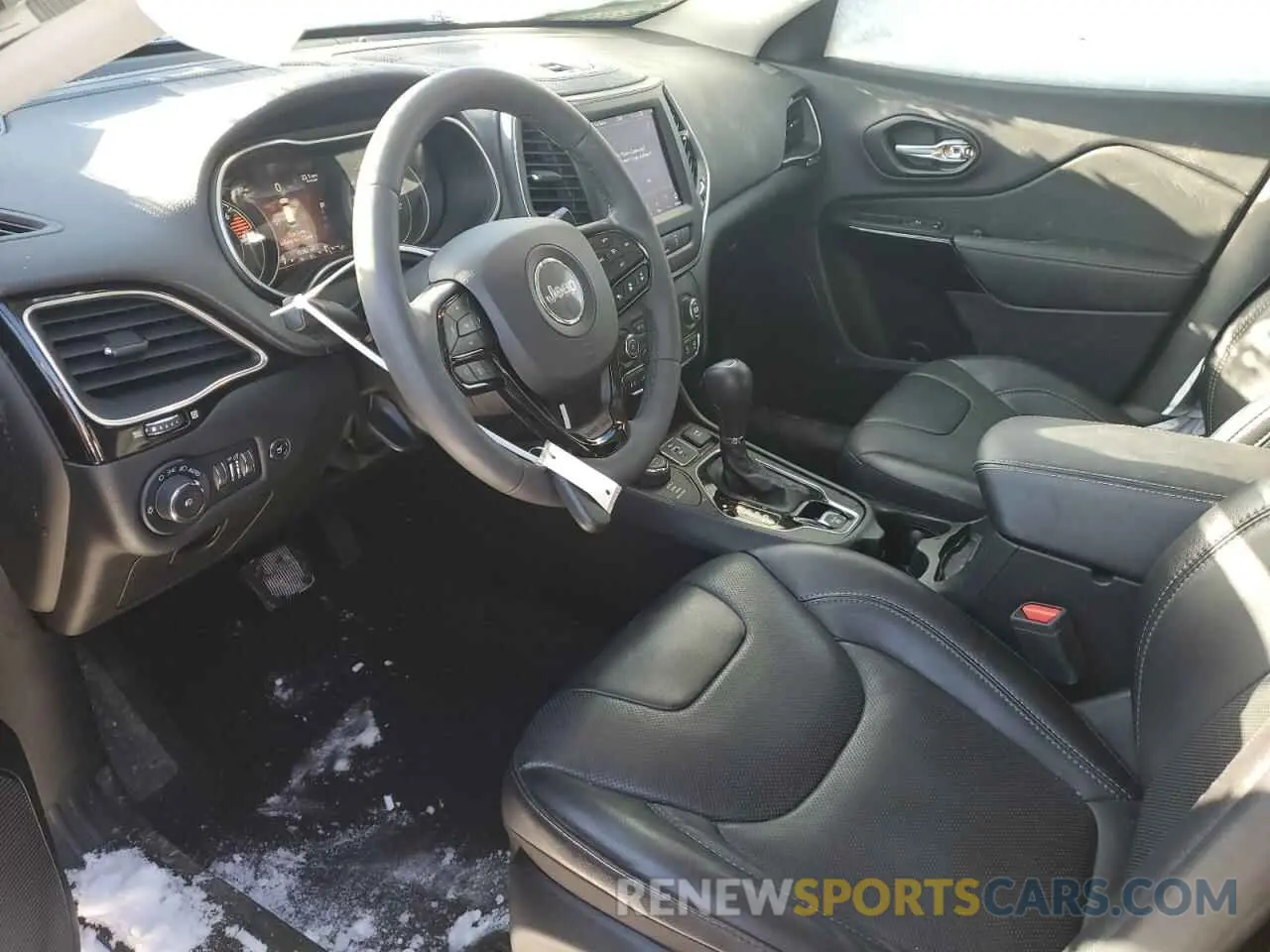 7 Photograph of a damaged car 1C4PJMMB9PD107355 JEEP CHEROKEE 2023