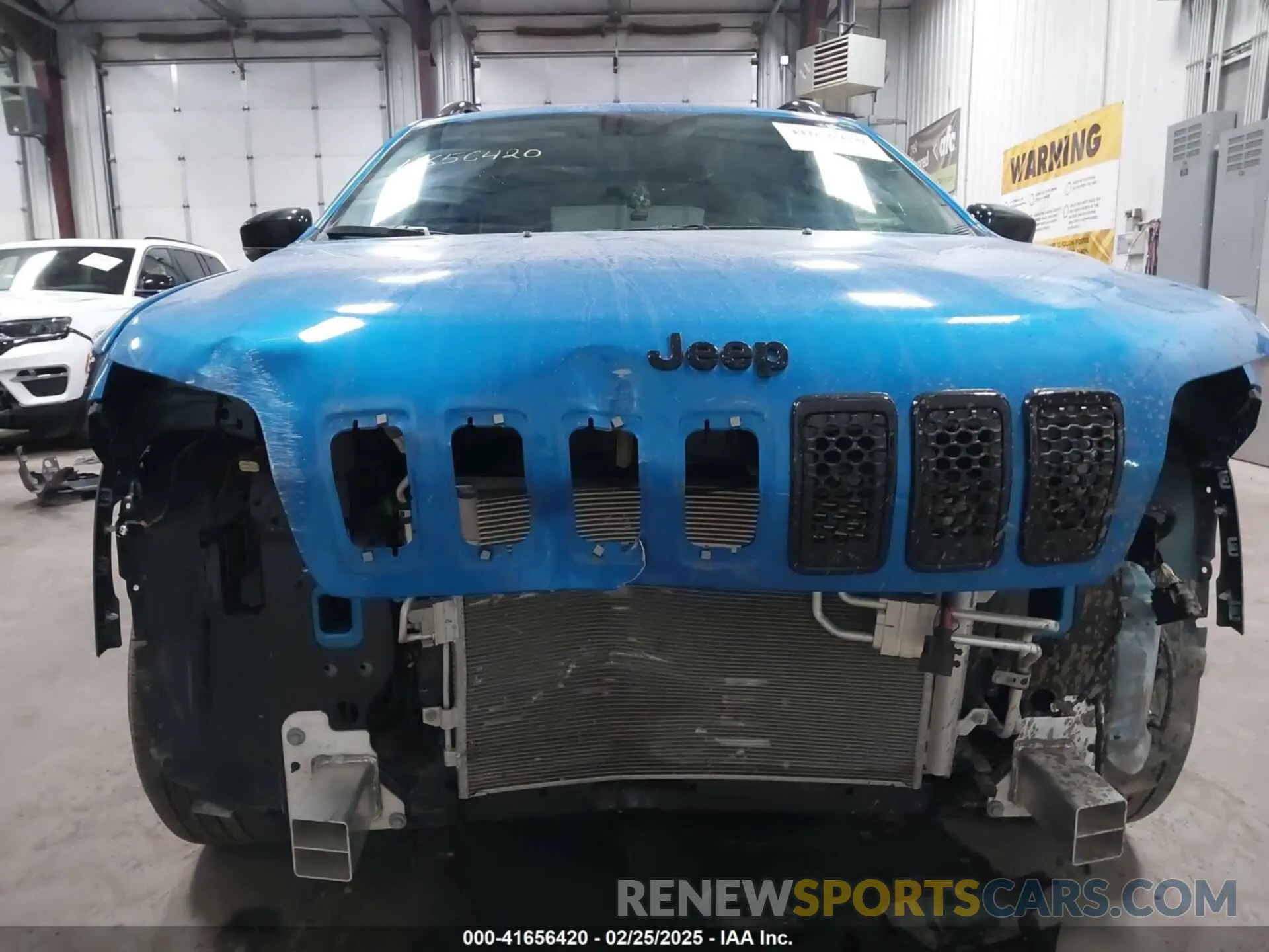 6 Photograph of a damaged car 1C4PJMMB9PD108442 JEEP CHEROKEE 2023