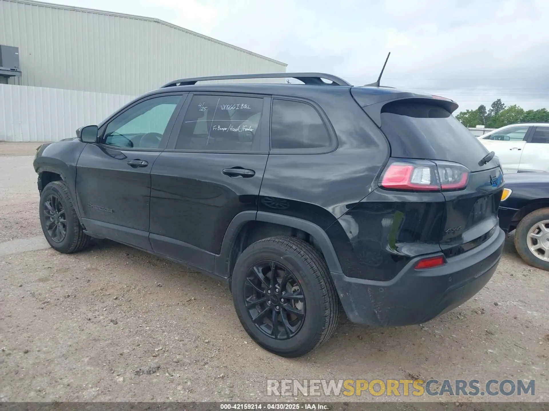 3 Photograph of a damaged car 1C4PJMMB9PD114936 JEEP CHEROKEE 2023
