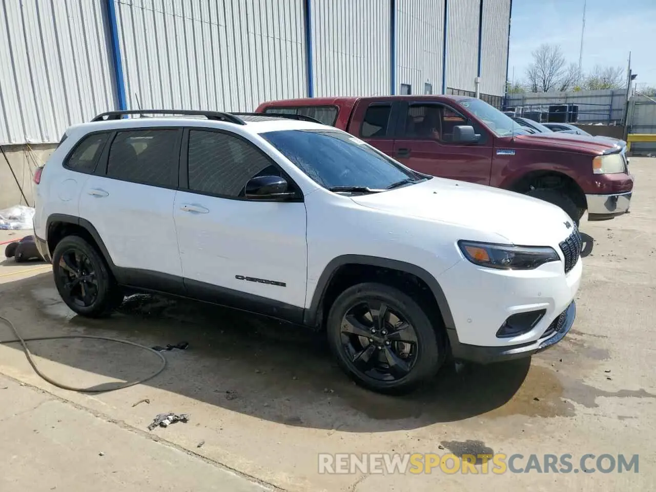 4 Photograph of a damaged car 1C4PJMMB2PD107052 JEEP CHEROKEE A 2023