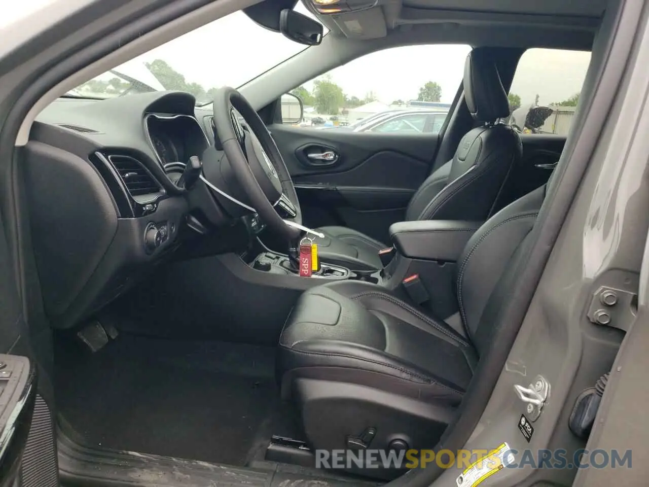 7 Photograph of a damaged car 1C4PJMMB4PD100846 JEEP CHEROKEE A 2023