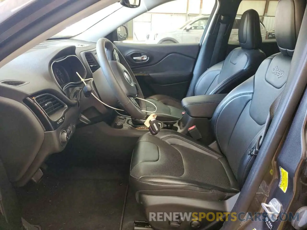 7 Photograph of a damaged car 1C4PJMMB4PD106887 JEEP CHEROKEE A 2023