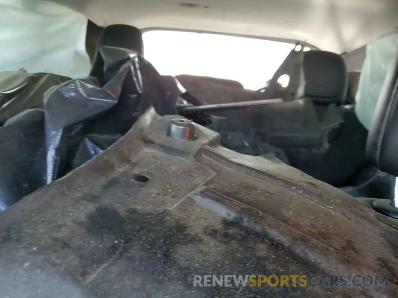 10 Photograph of a damaged car 1C4PJMMB4PD109899 JEEP CHEROKEE A 2023