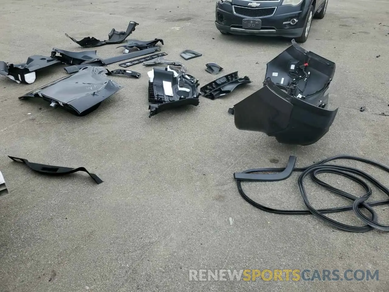 13 Photograph of a damaged car 1C4PJMMB9PD101880 JEEP CHEROKEE A 2023