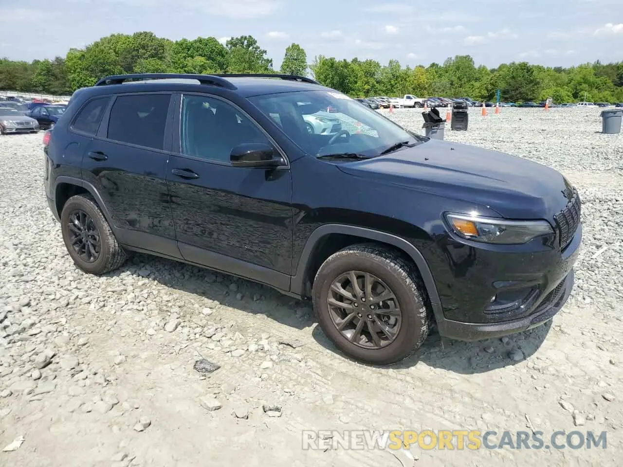 4 Photograph of a damaged car 1C4PJMMBXPD114556 JEEP CHEROKEE A 2023