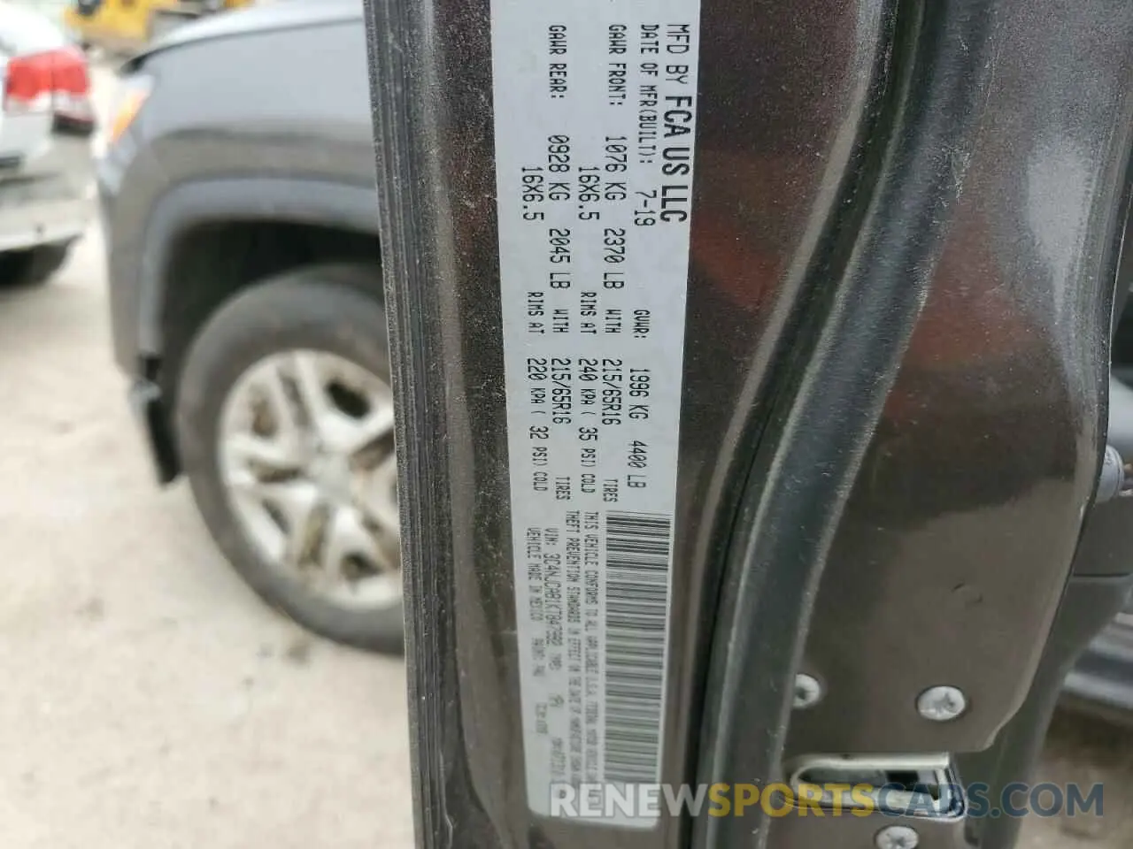 13 Photograph of a damaged car 3C4NJCAB1KT847992 JEEP COMPASS 2019