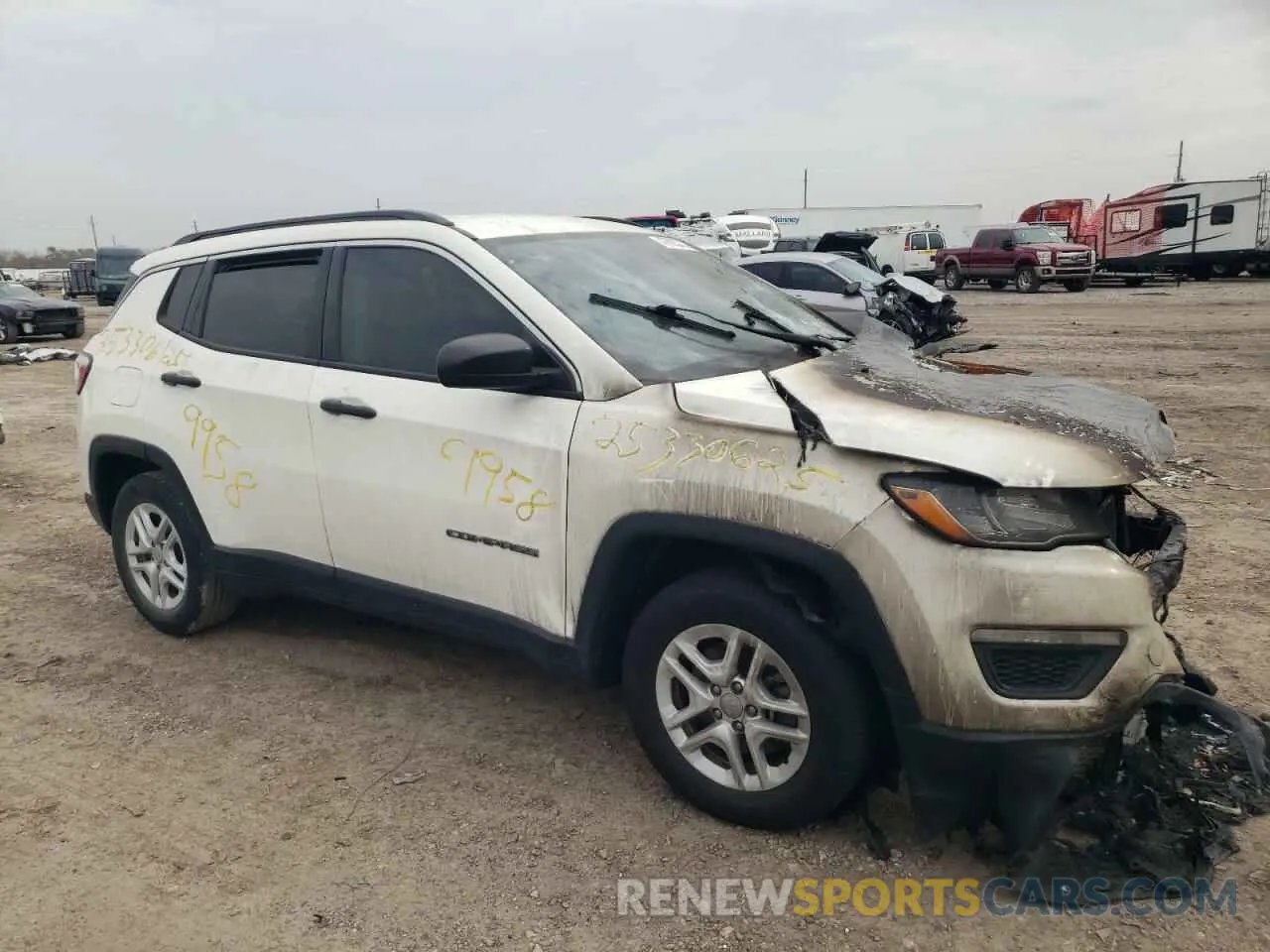 4 Photograph of a damaged car 3C4NJCAB5KT699958 JEEP COMPASS 2019