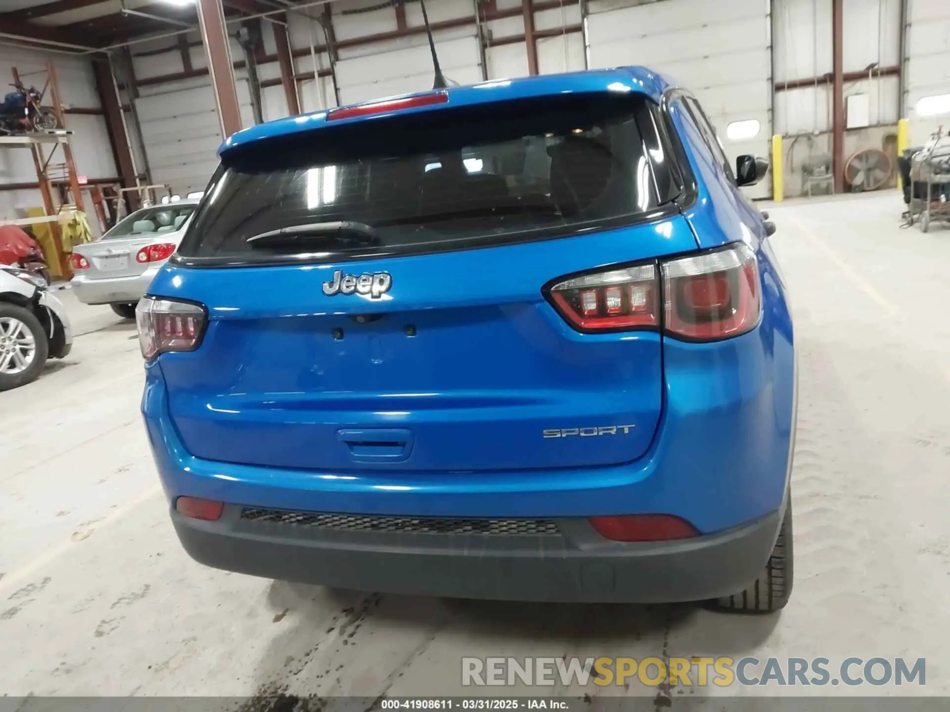 16 Photograph of a damaged car 3C4NJCAB6KT649781 JEEP COMPASS 2019