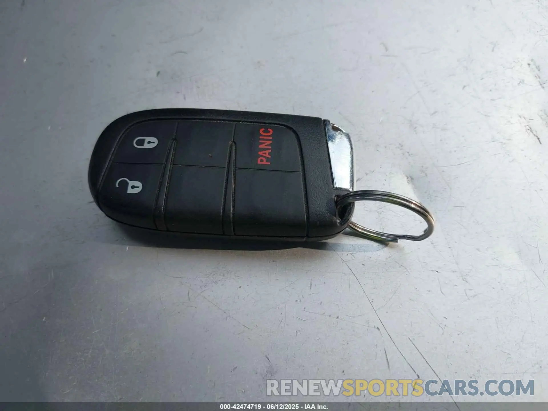 11 Photograph of a damaged car 3C4NJCAB8KT652360 JEEP COMPASS 2019