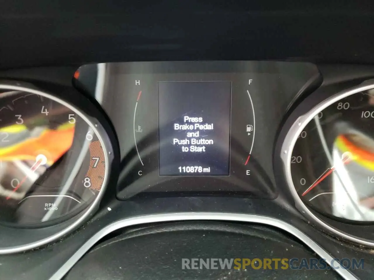 9 Photograph of a damaged car 3C4NJCAB9KT778064 JEEP COMPASS 2019