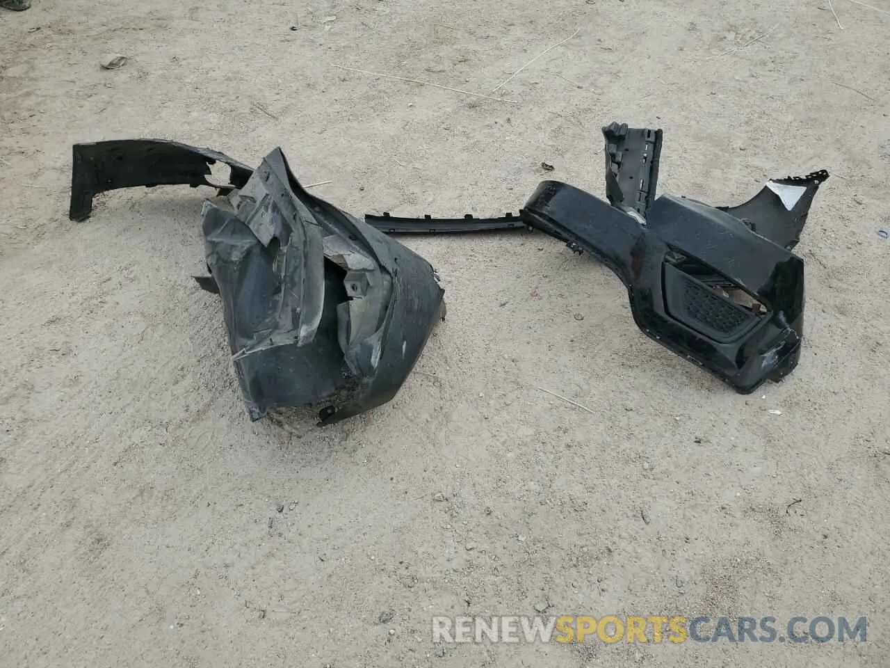 15 Photograph of a damaged car 3C4NJCABXKT622258 JEEP COMPASS 2019