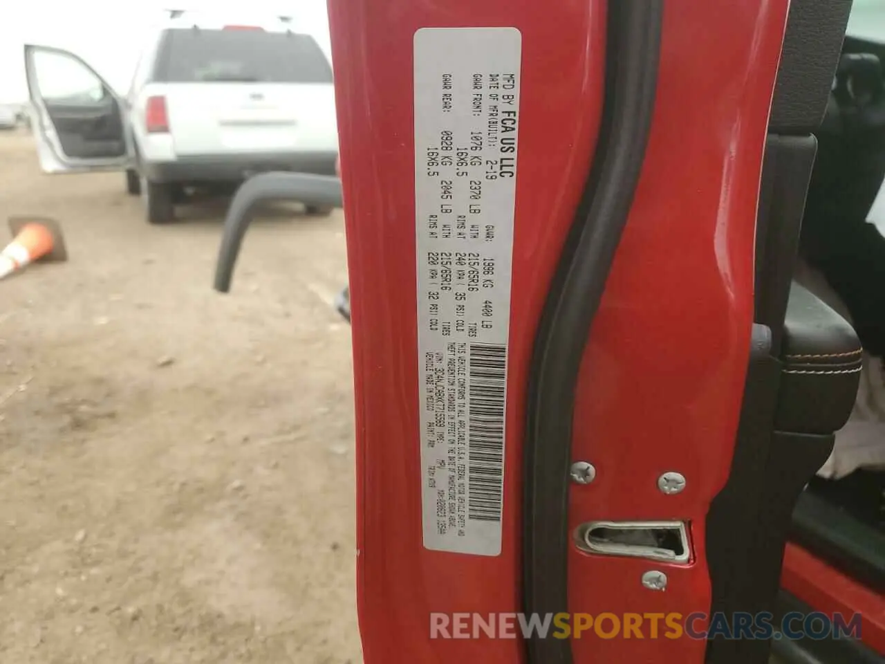 12 Photograph of a damaged car 3C4NJCABXKT715569 JEEP COMPASS 2019