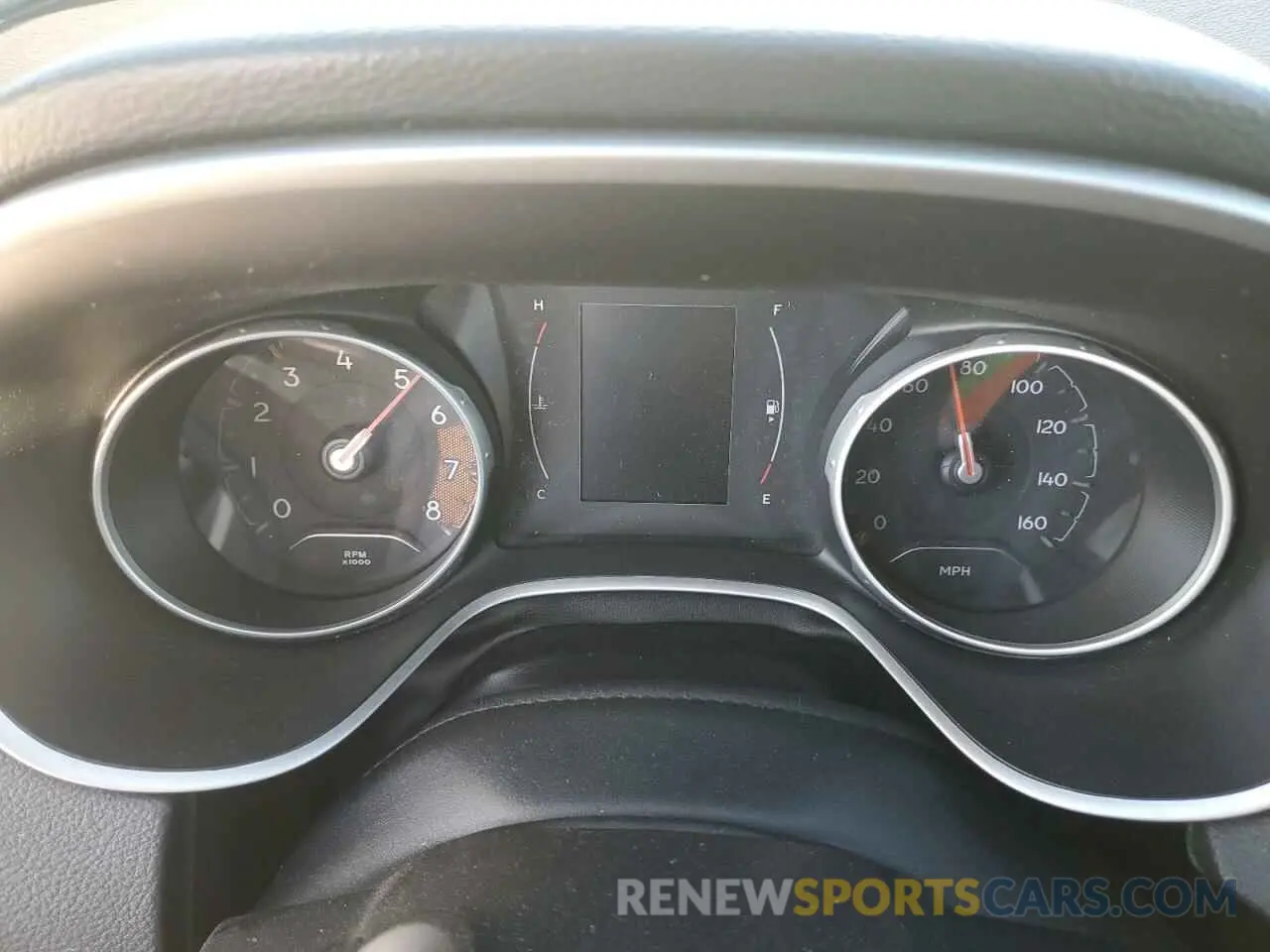 9 Photograph of a damaged car 3C4NJCBB0KT652173 JEEP COMPASS 2019