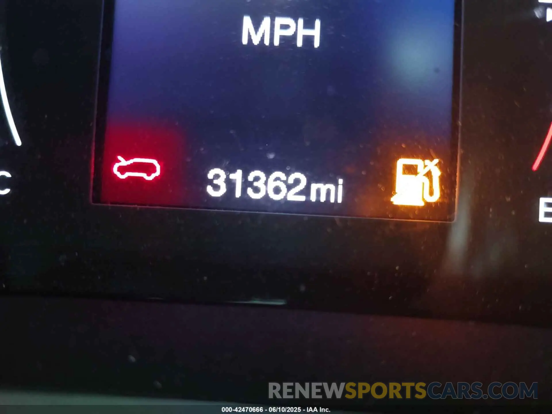 15 Photograph of a damaged car 3C4NJCBB1KT614838 JEEP COMPASS 2019