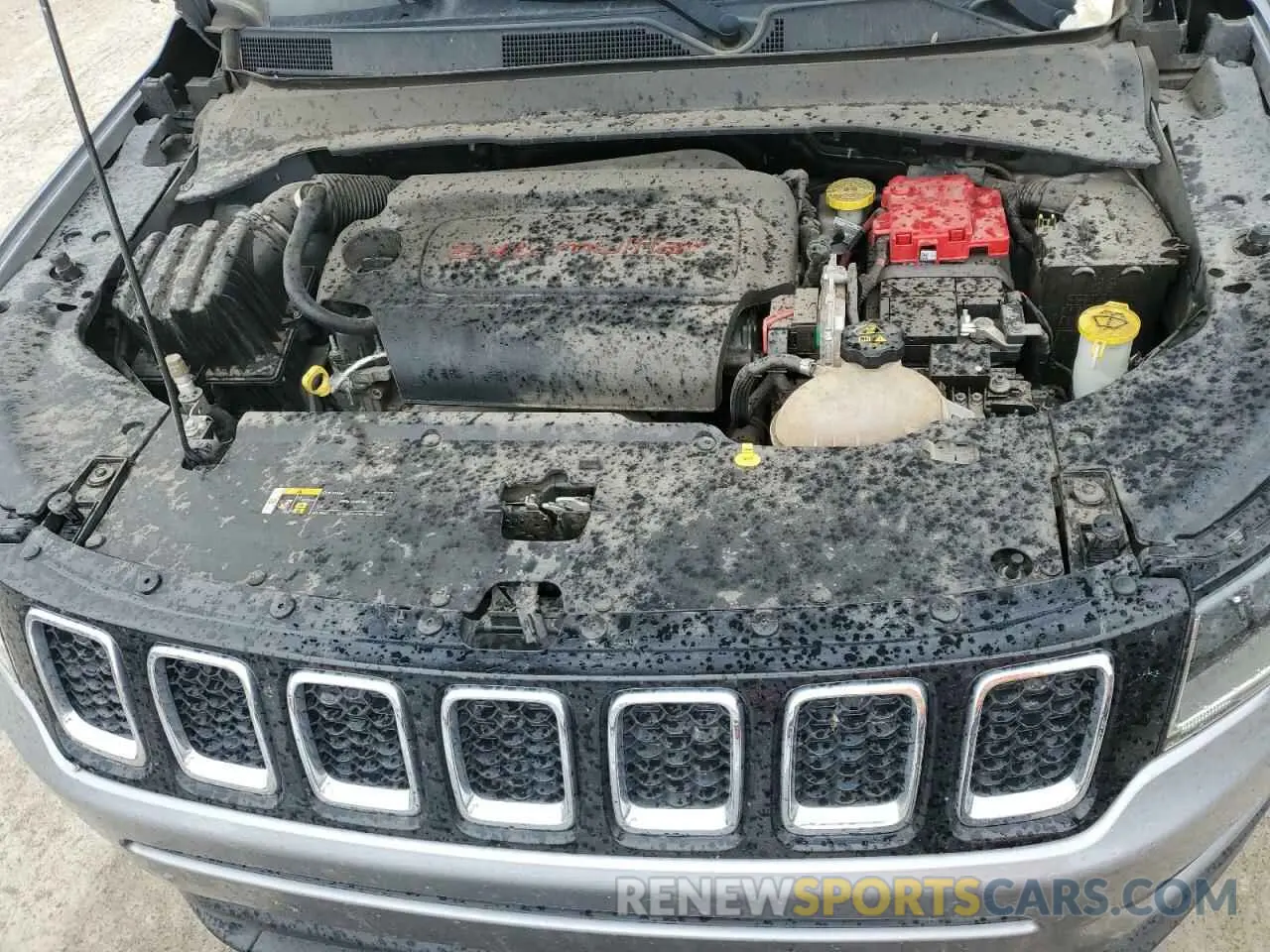 12 Photograph of a damaged car 3C4NJCBB1KT636757 JEEP COMPASS 2019