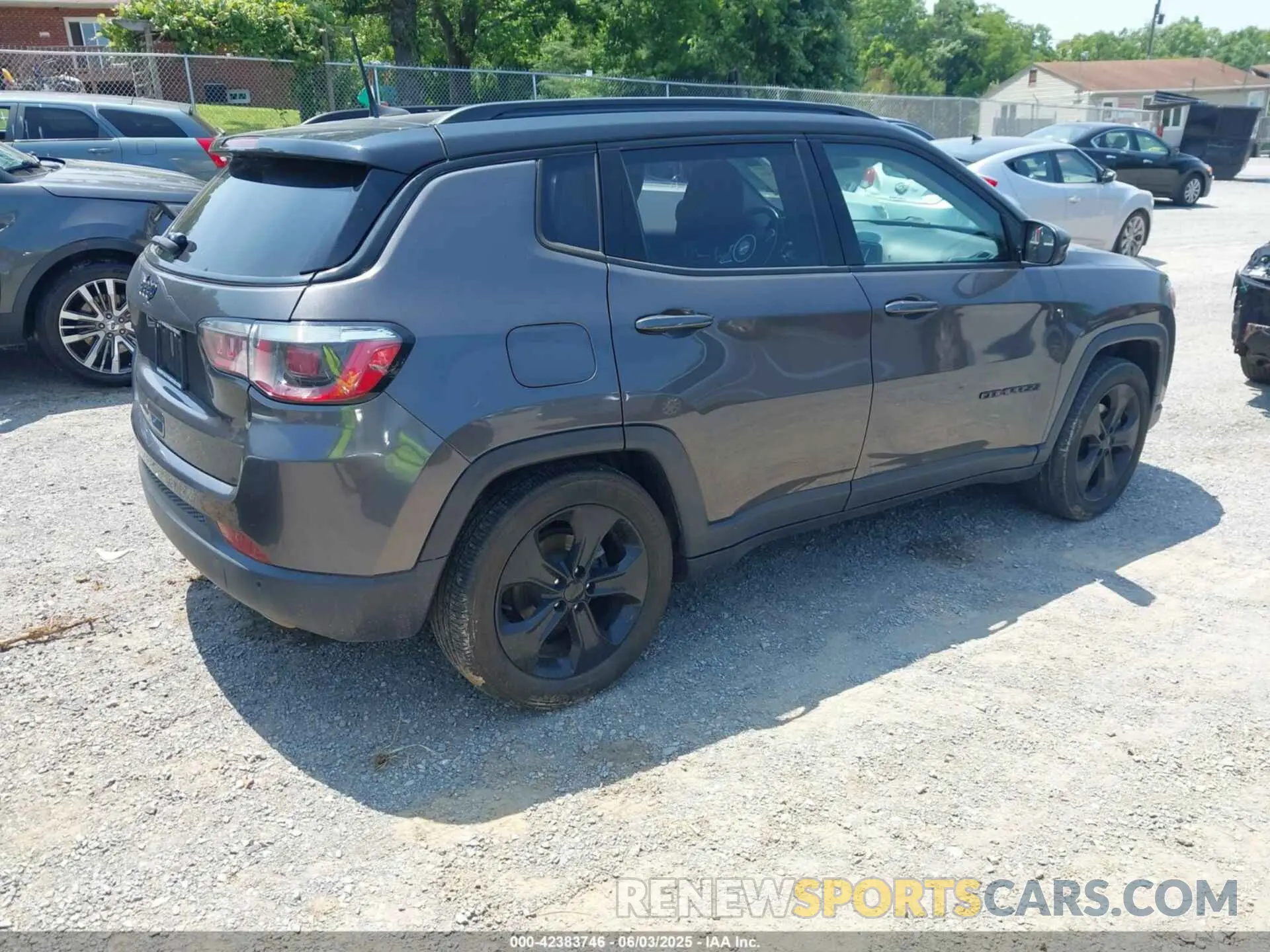 4 Photograph of a damaged car 3C4NJCBB1KT844217 JEEP COMPASS 2019