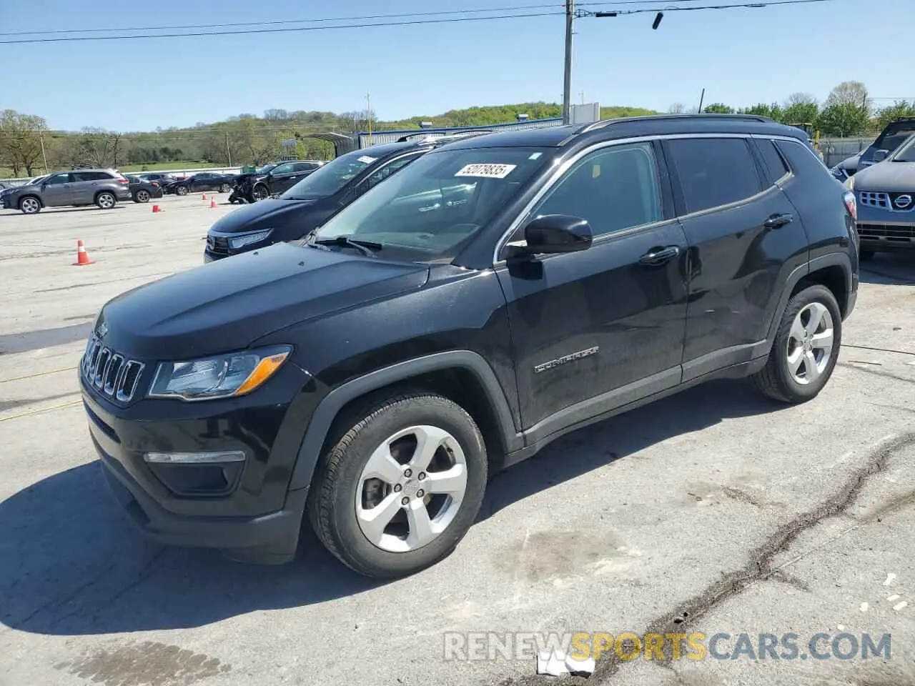 1 Photograph of a damaged car 3C4NJCBB2KT615352 JEEP COMPASS 2019