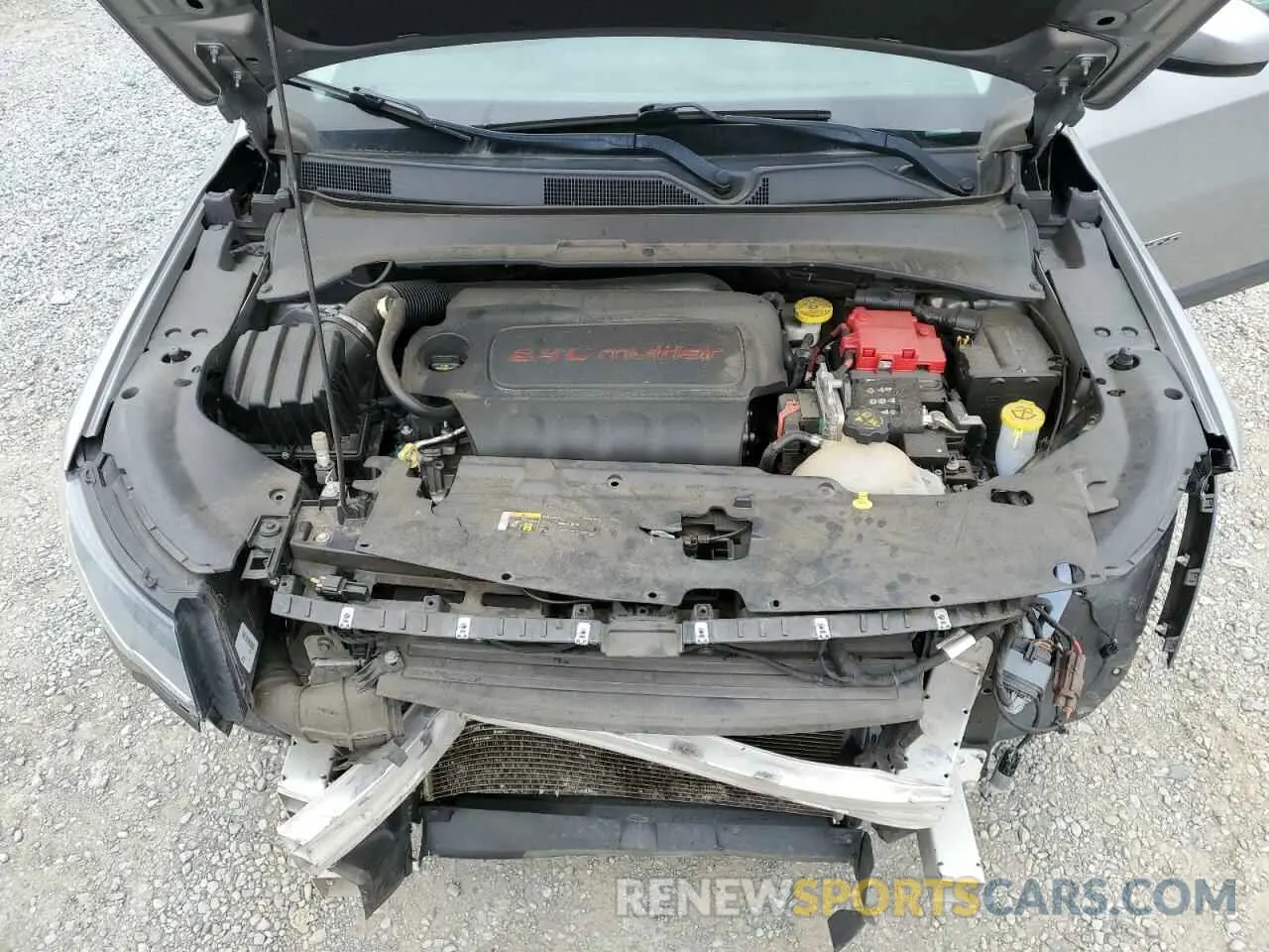 12 Photograph of a damaged car 3C4NJCBB2KT762948 JEEP COMPASS 2019