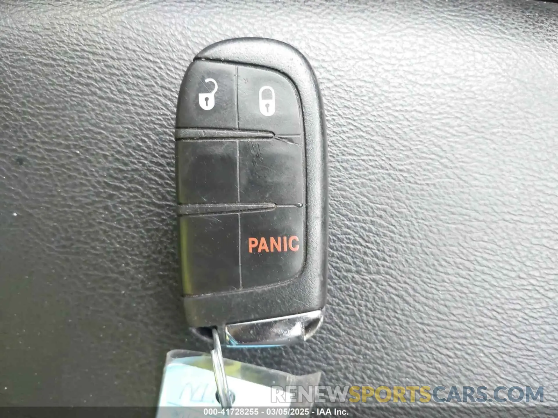 11 Photograph of a damaged car 3C4NJCBB2KT815146 JEEP COMPASS 2019