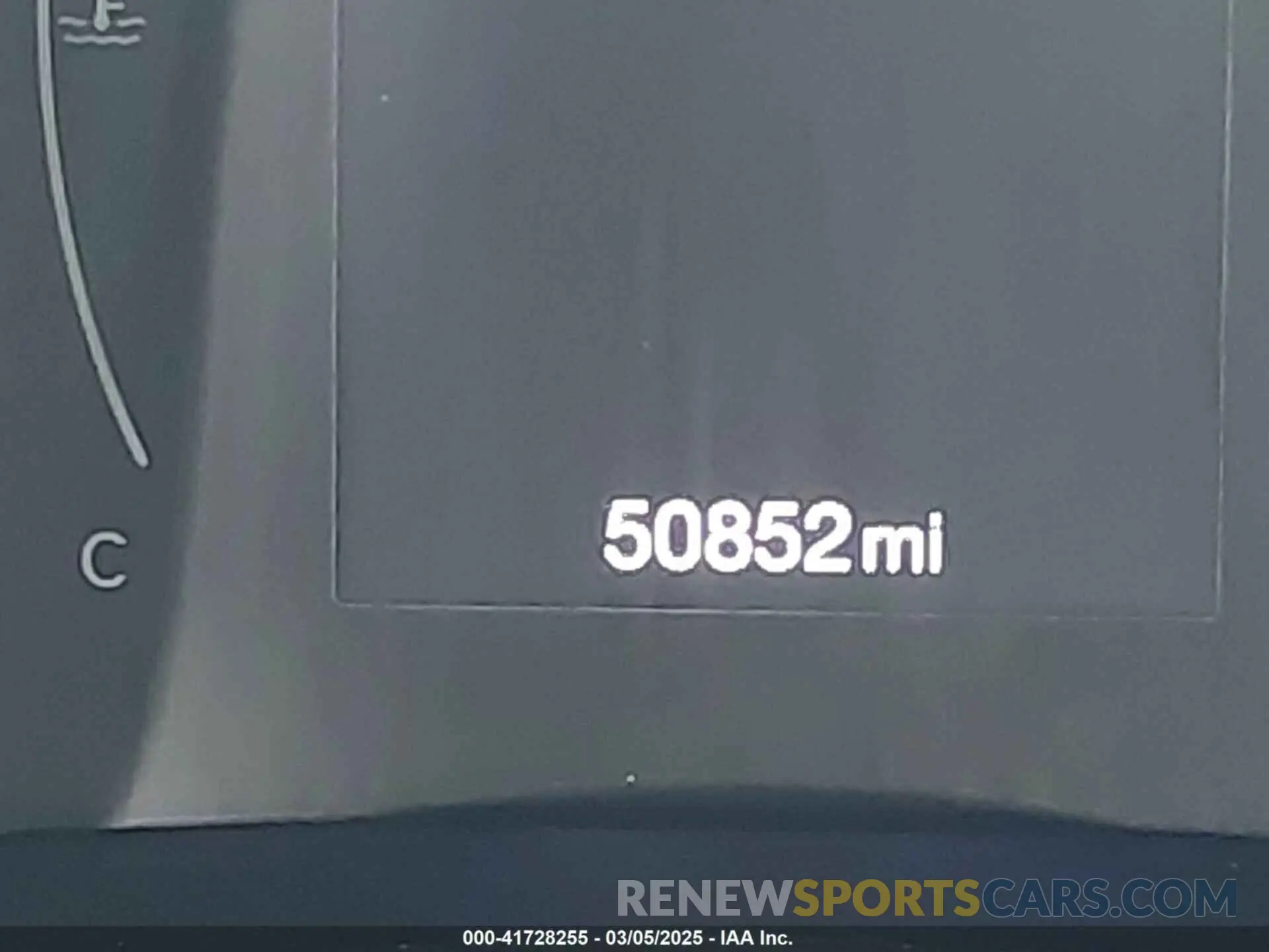 16 Photograph of a damaged car 3C4NJCBB2KT815146 JEEP COMPASS 2019