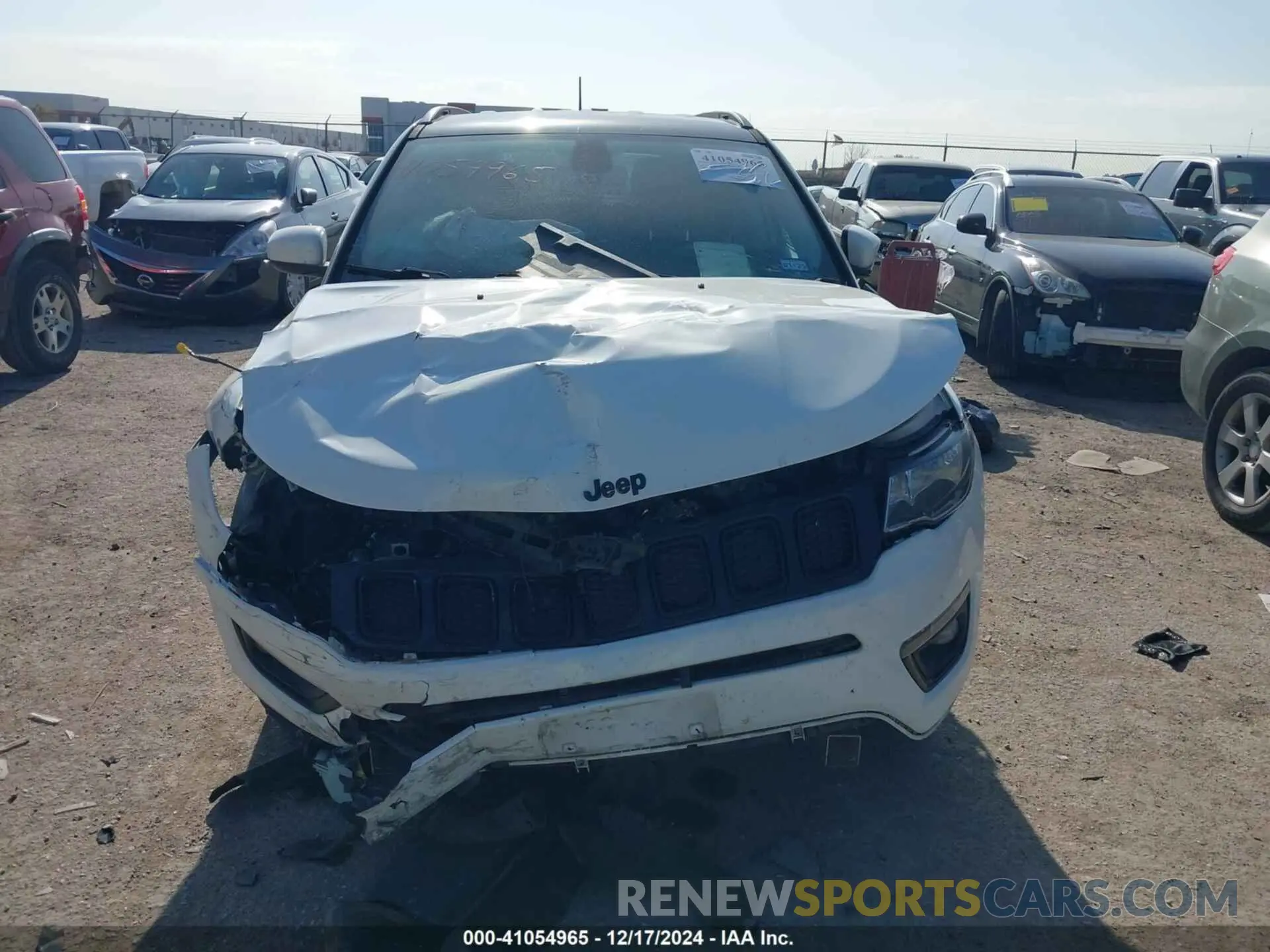 12 Photograph of a damaged car 3C4NJCBB2KT832402 JEEP COMPASS 2019