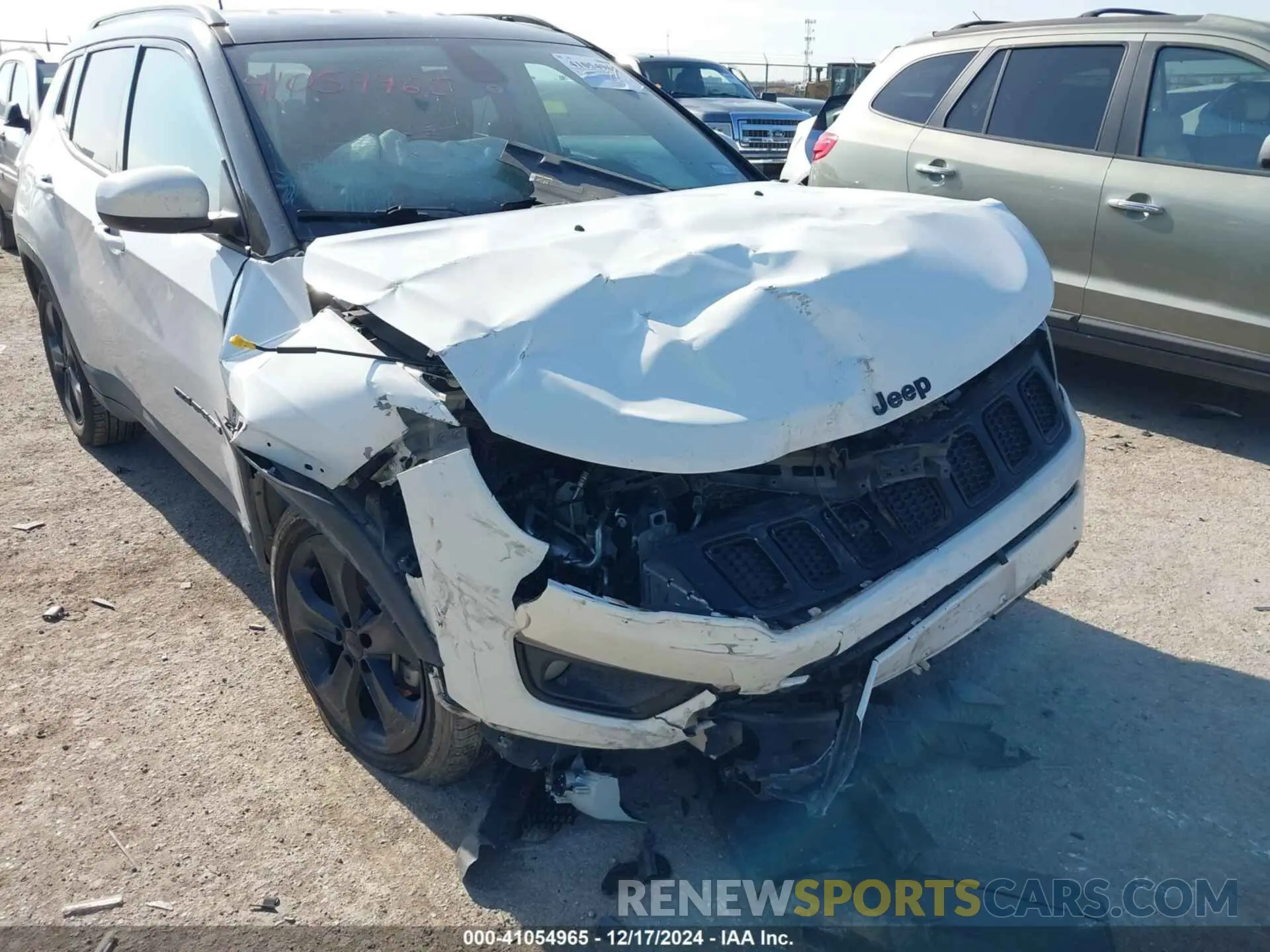6 Photograph of a damaged car 3C4NJCBB2KT832402 JEEP COMPASS 2019