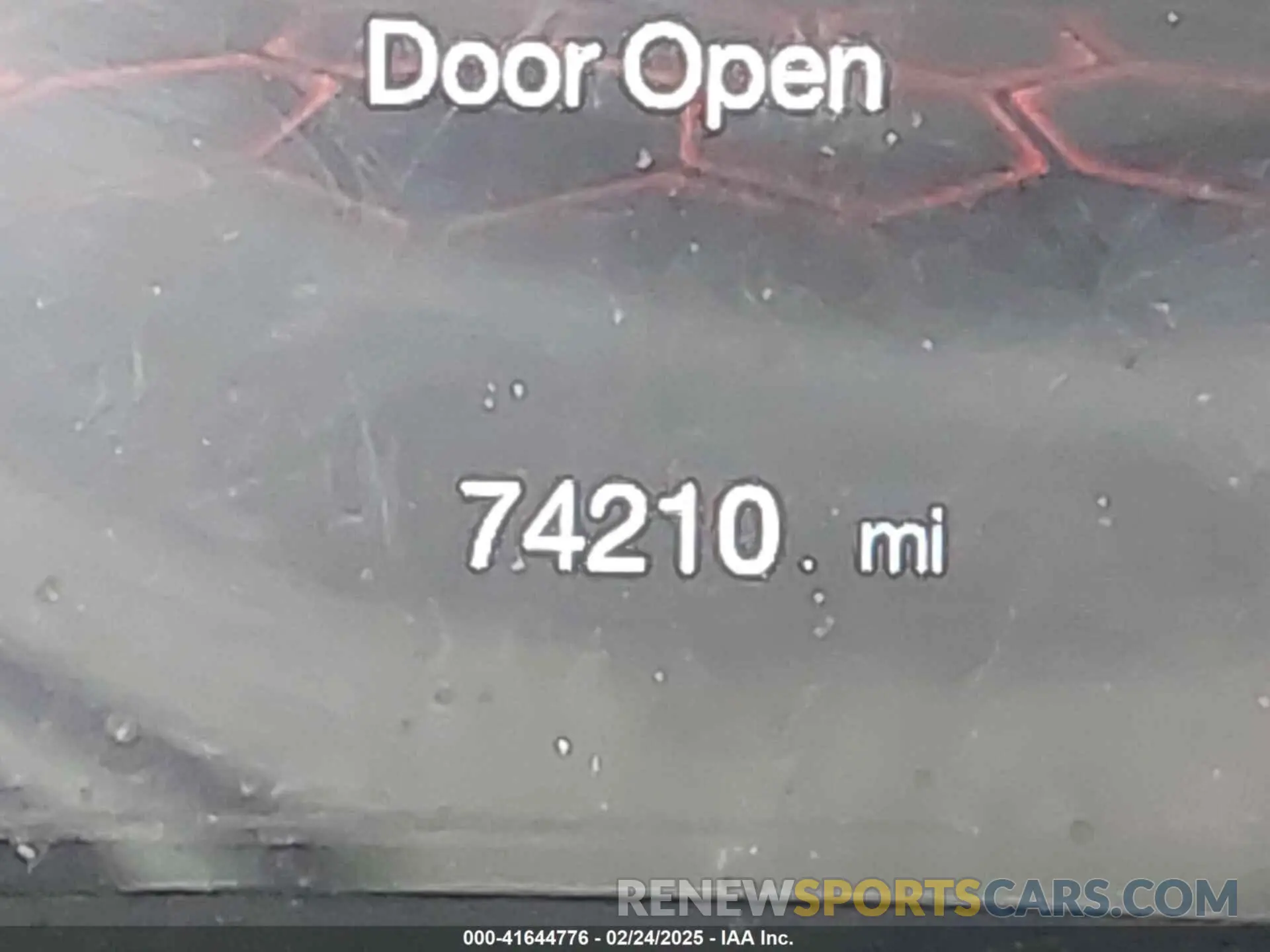 15 Photograph of a damaged car 3C4NJCBB3KT615845 JEEP COMPASS 2019
